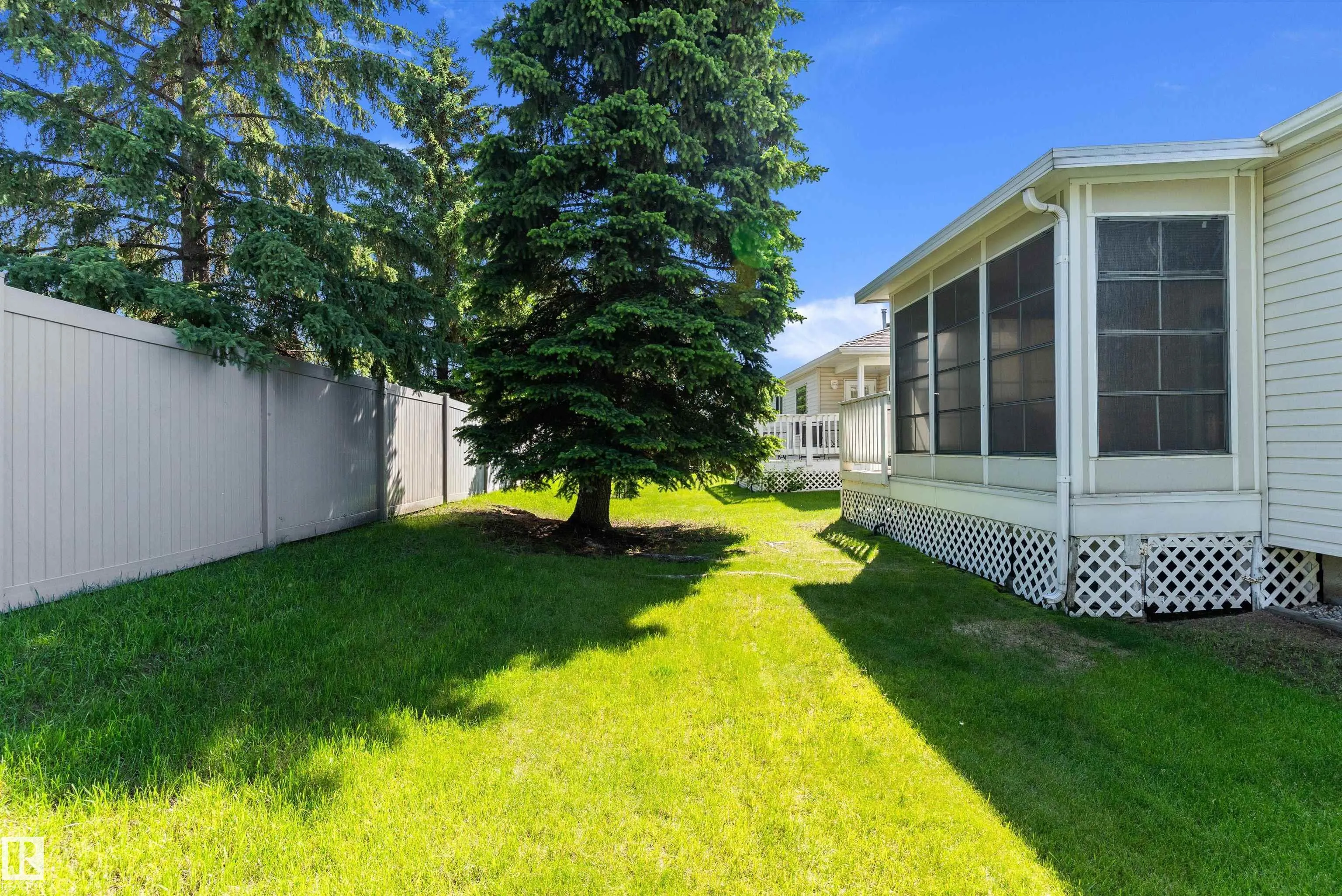 933 YOUVILLE Drive