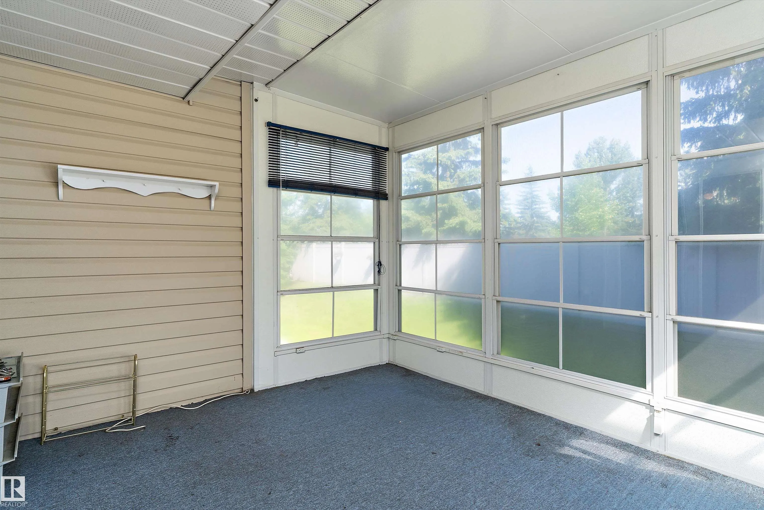933 YOUVILLE Drive
