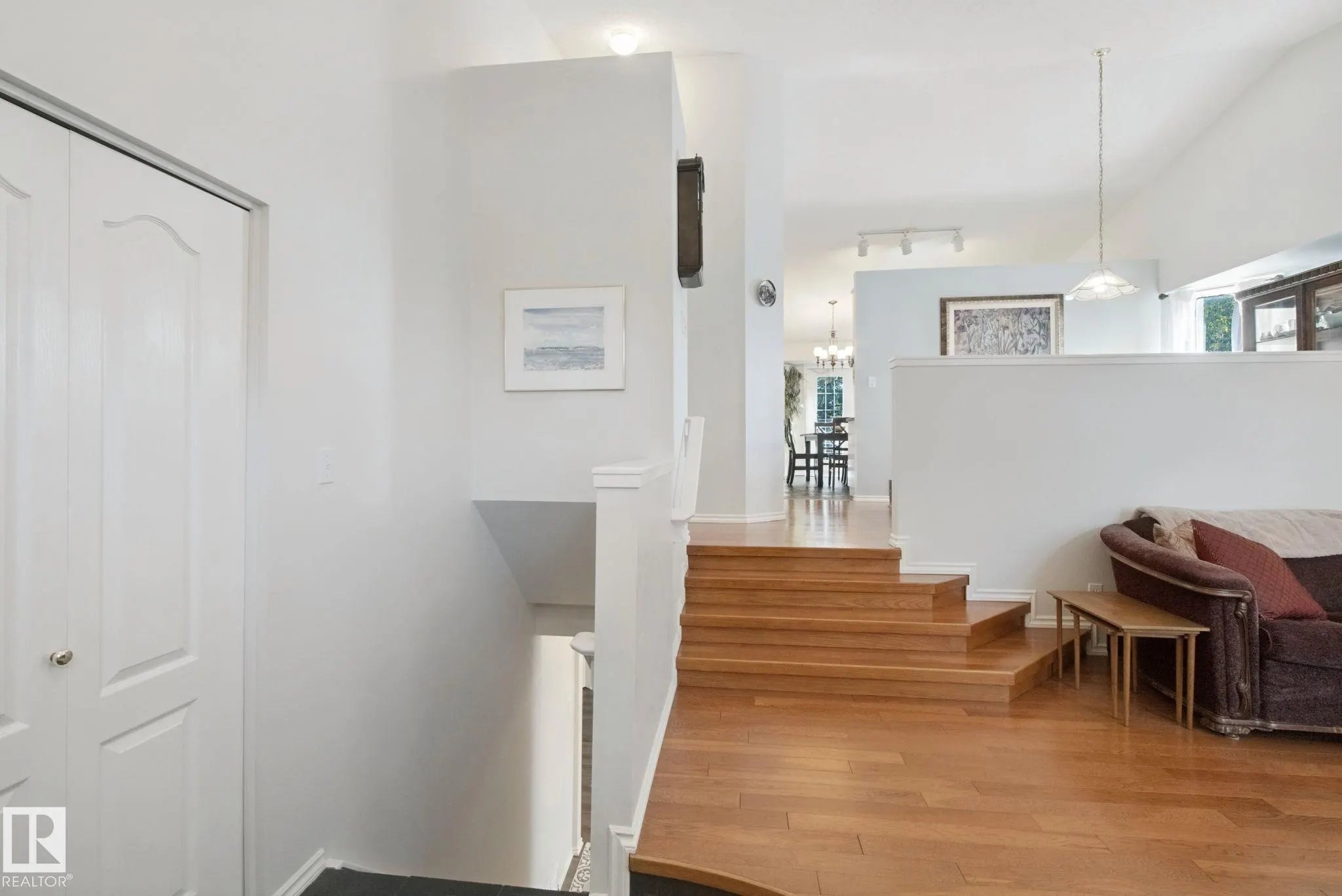 41 ASPENGLEN Place
