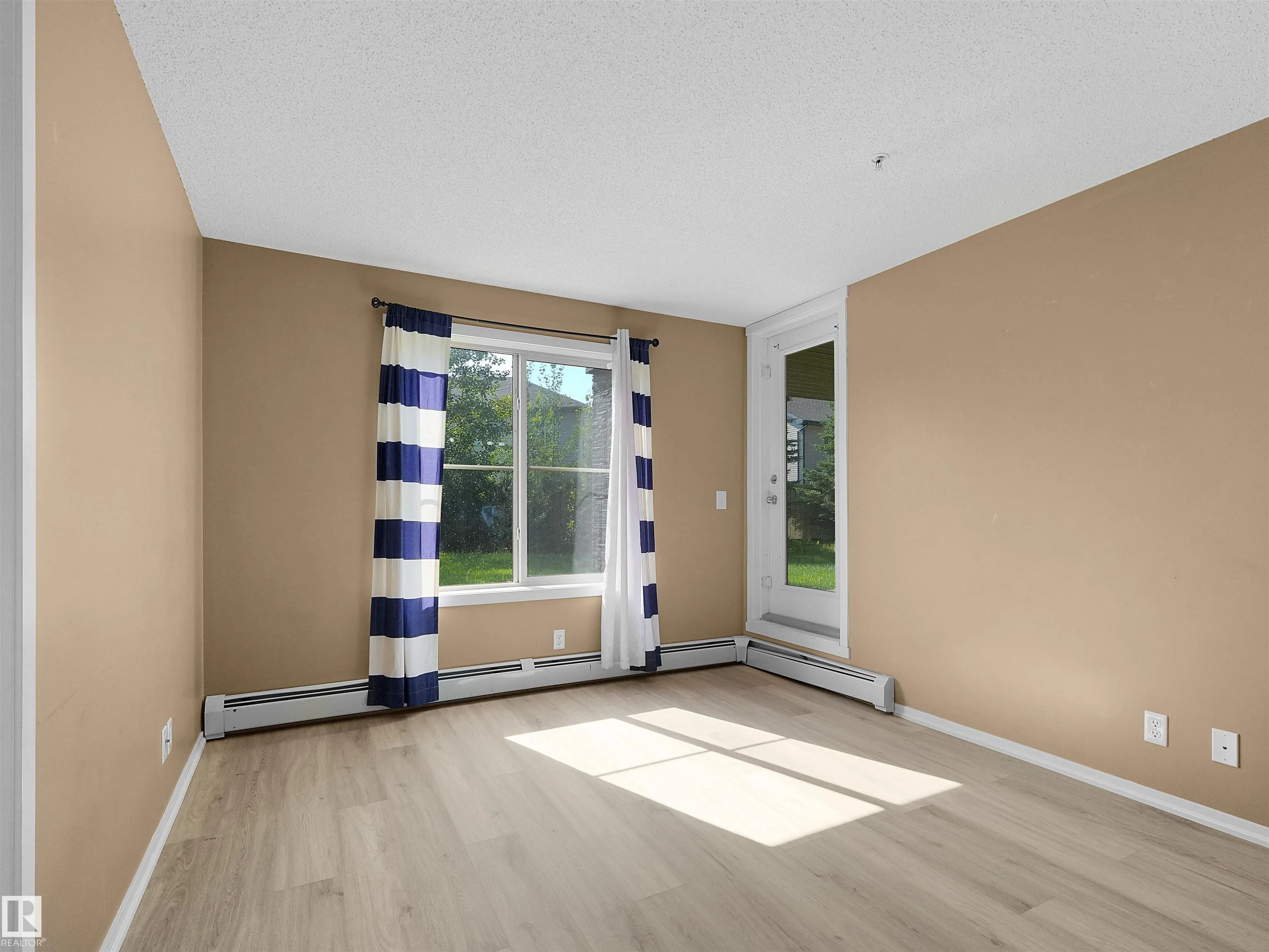 3207 JAMES MOWATT Trail