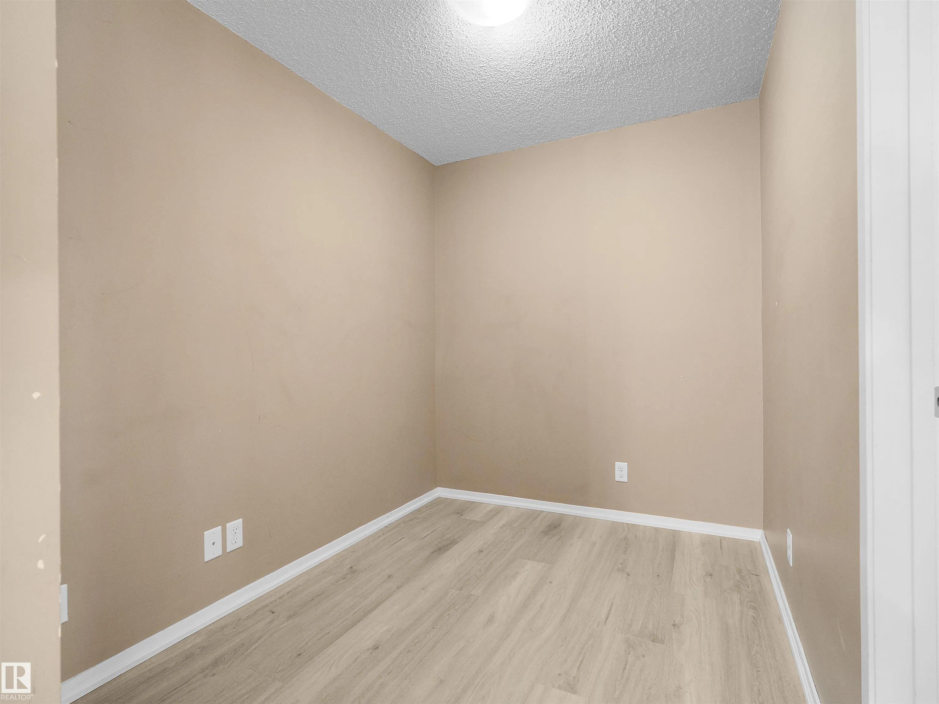 3207 JAMES MOWATT Trail