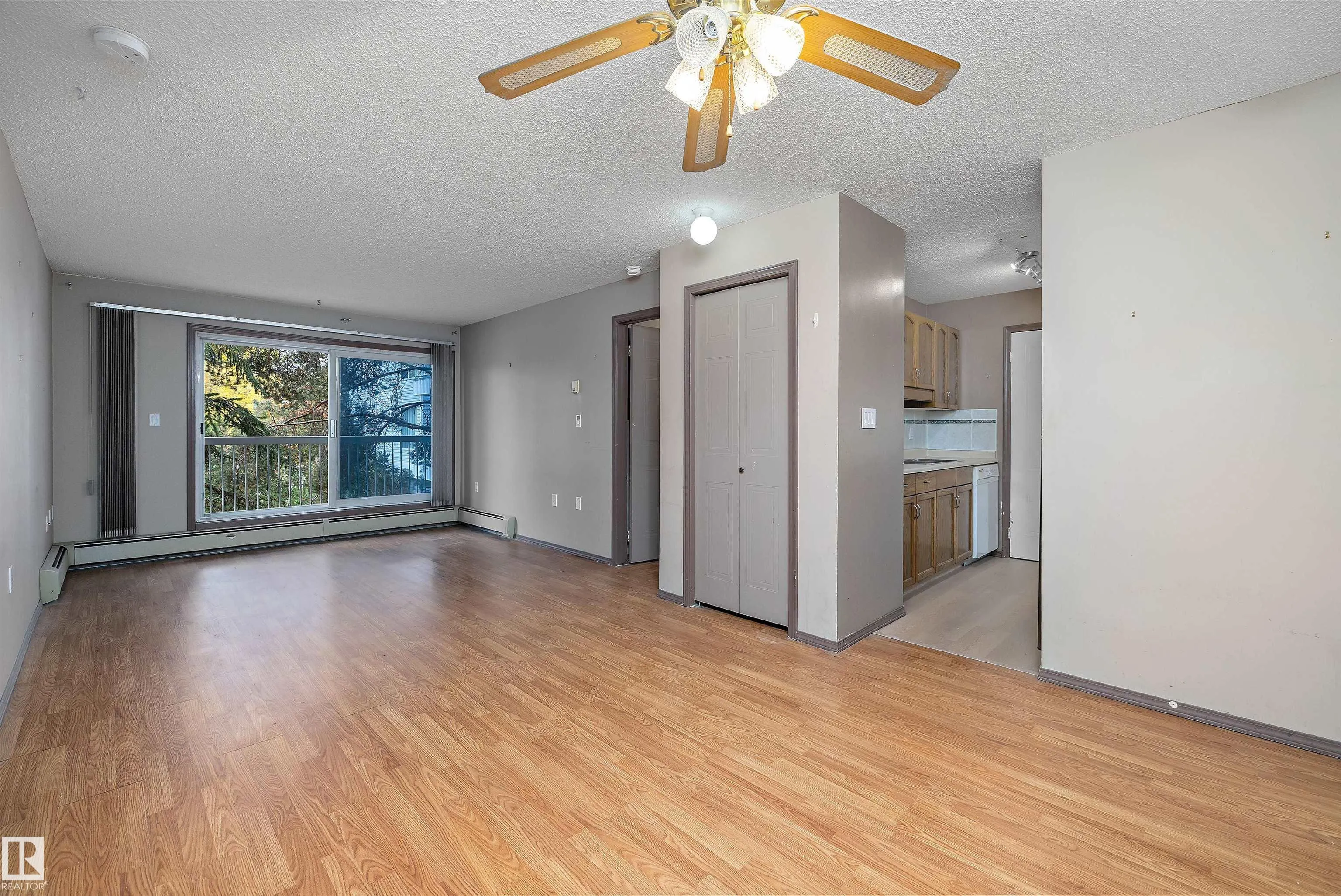 15503 106 Street