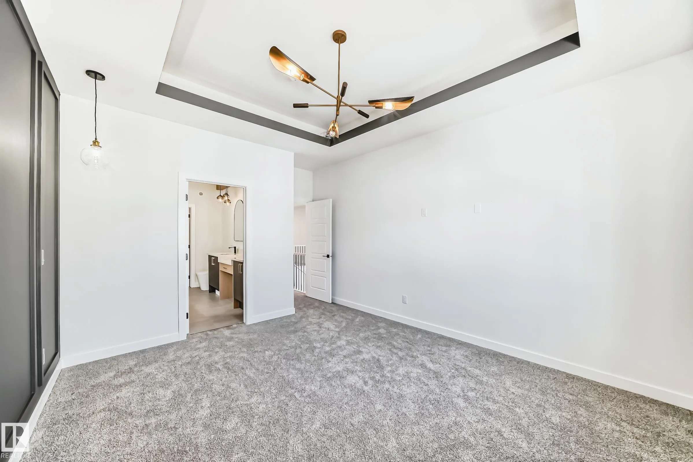 341 ROBERTS Wynd