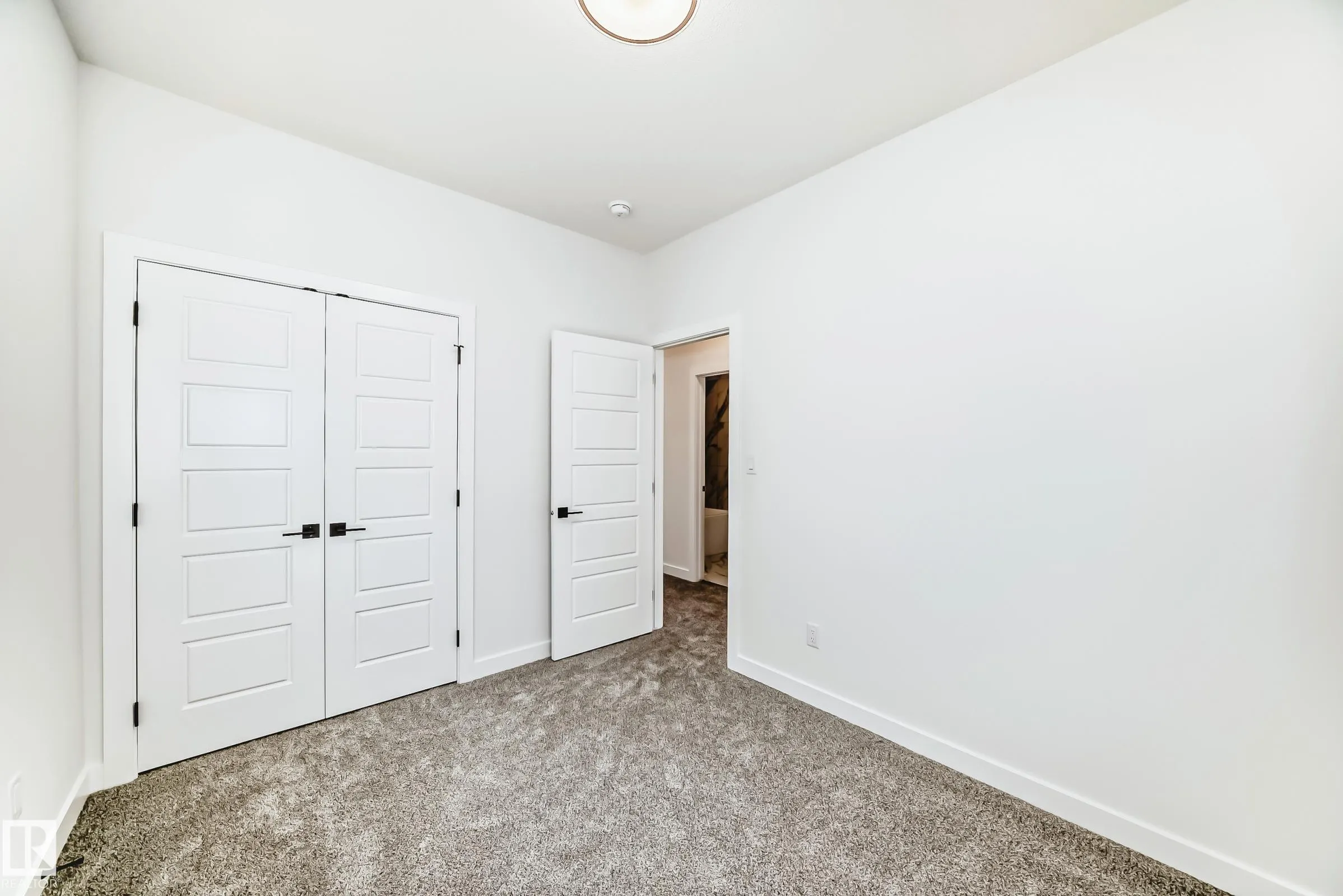 341 ROBERTS Wynd