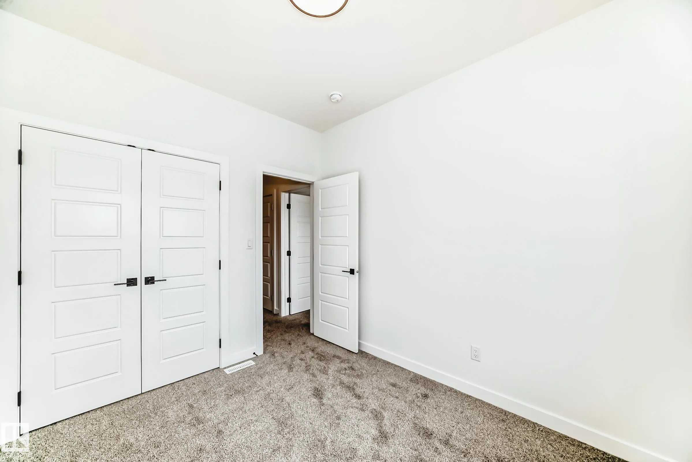 341 ROBERTS Wynd