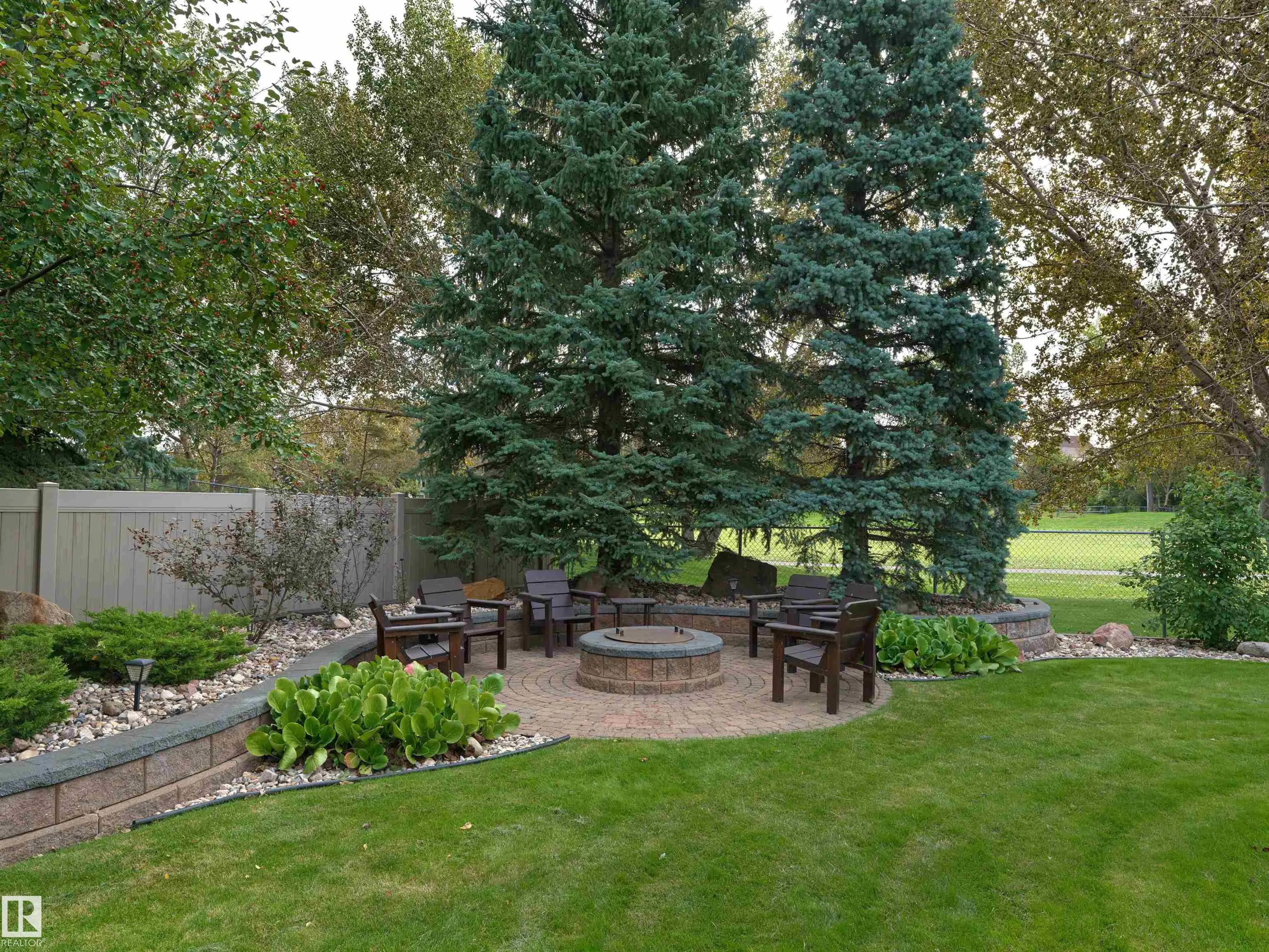 915 PICARD Drive