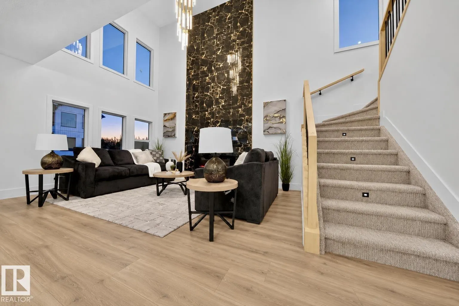 2019 156 AVE