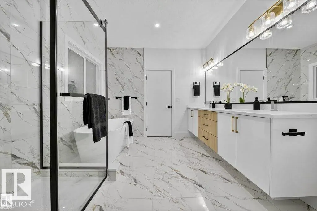 2019 156 AVE