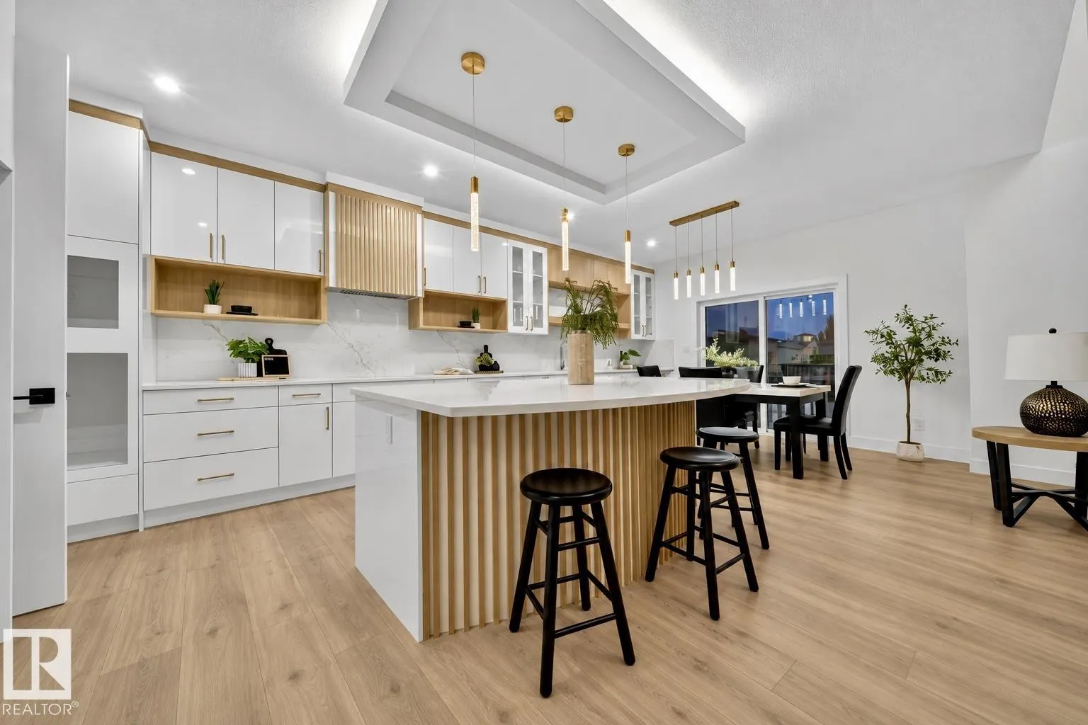 2019 156 AVE