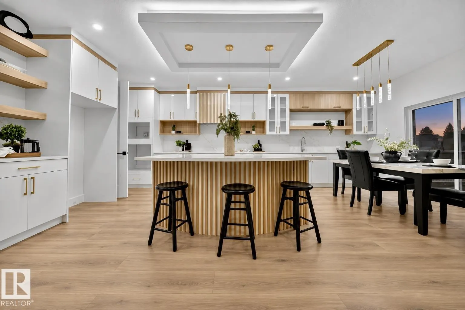2019 156 AVE