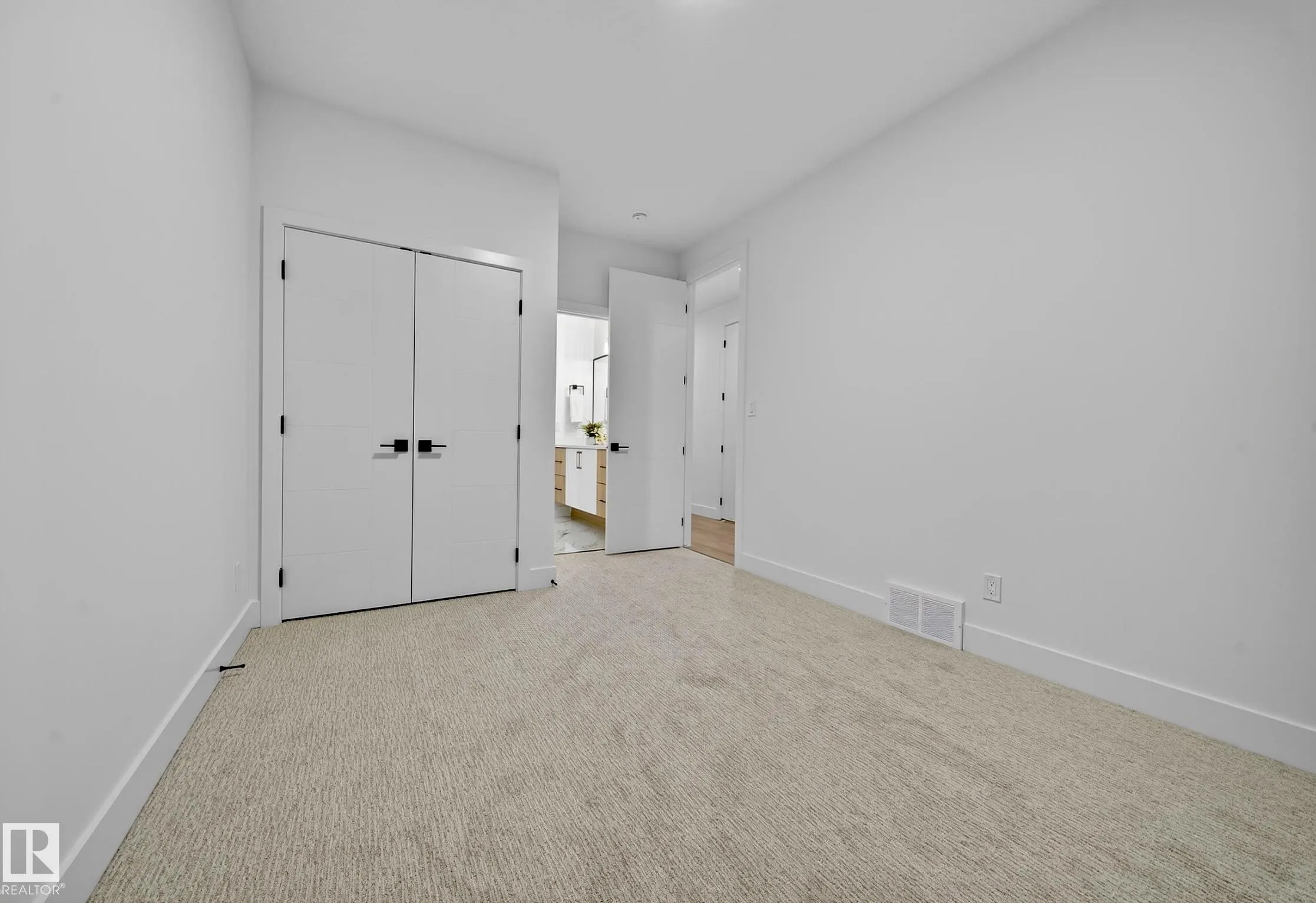 2019 156 AVE
