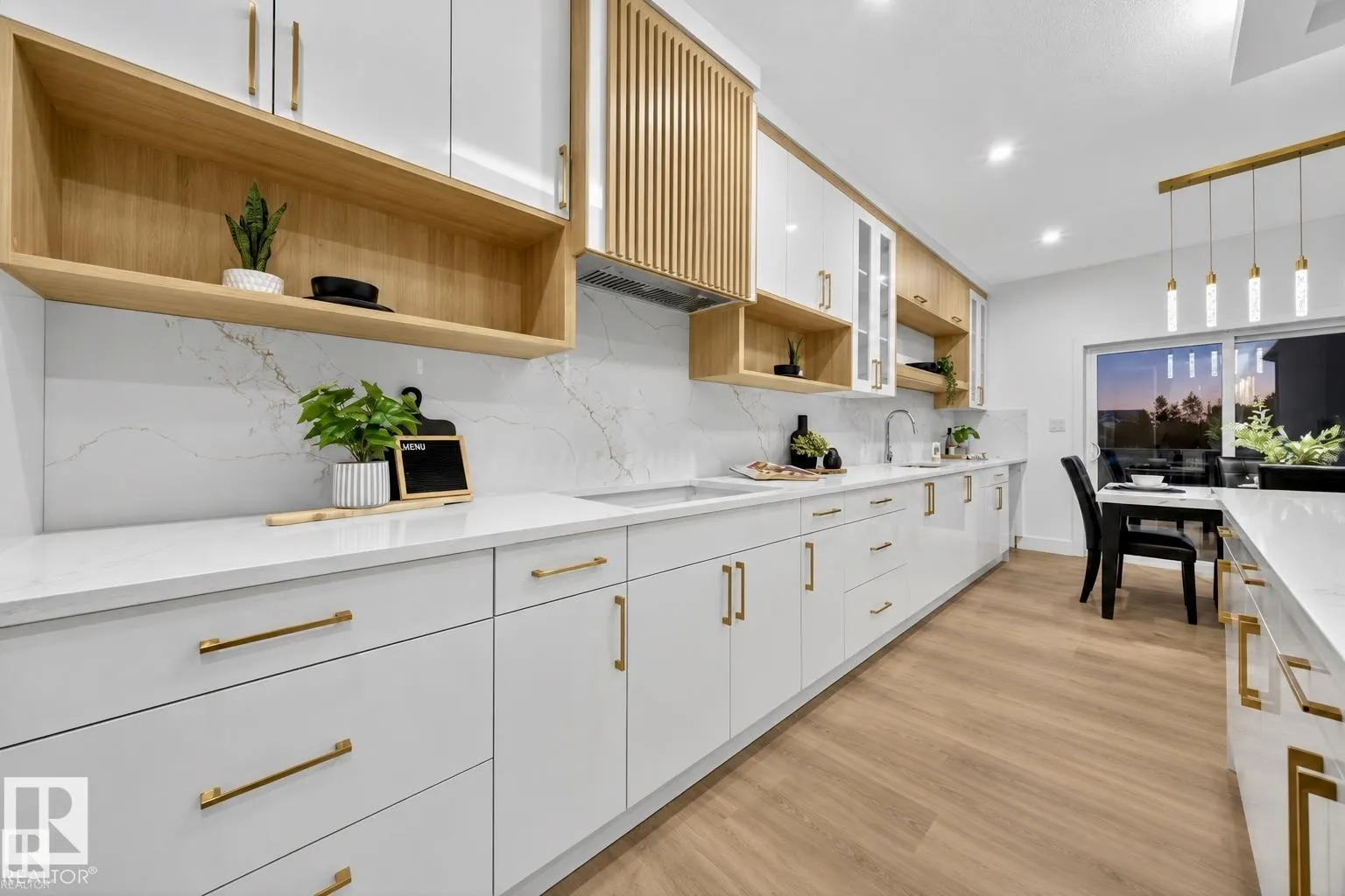 2019 156 AVE