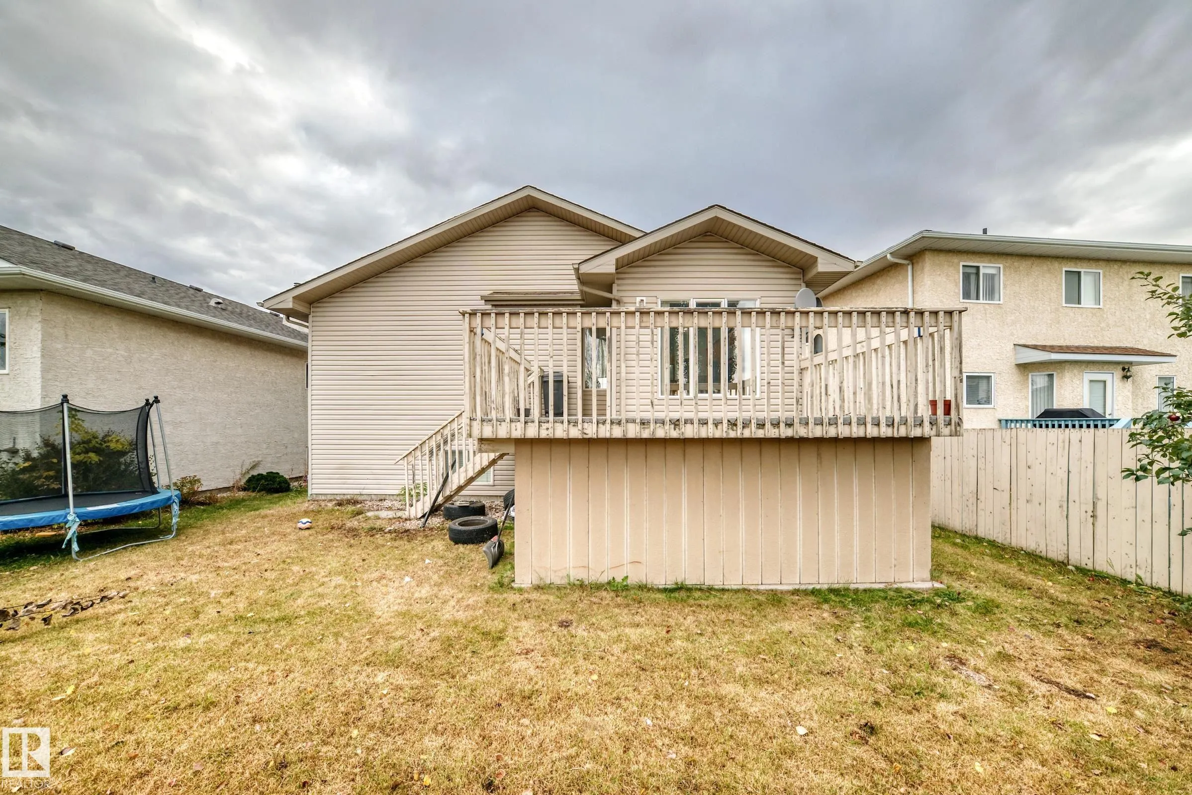 3460 30 St