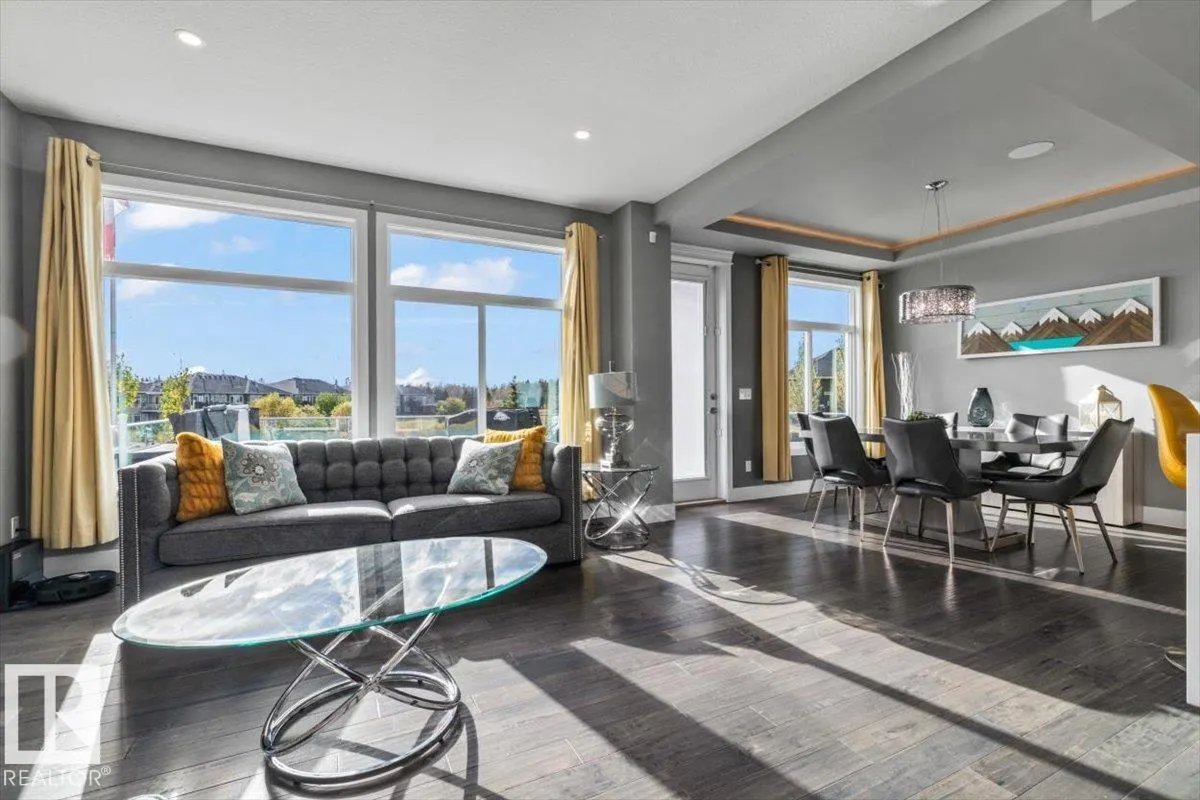 1 HILTON Cove