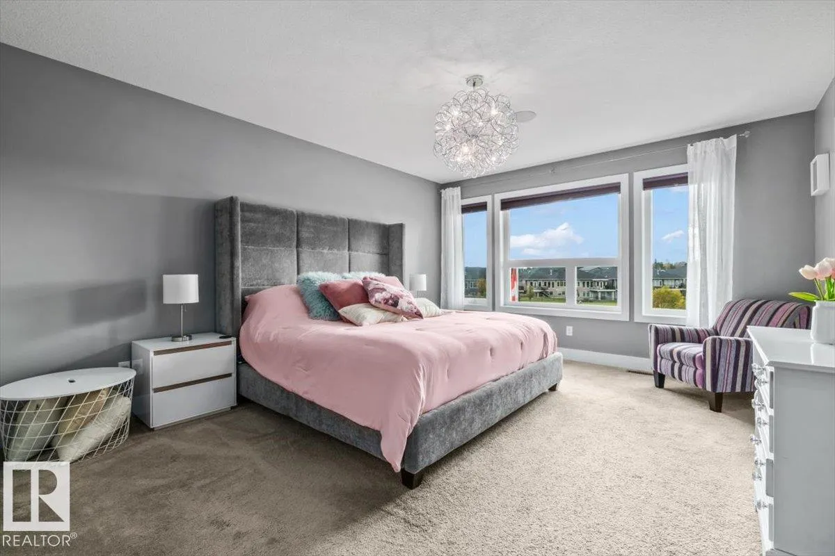 1 HILTON Cove