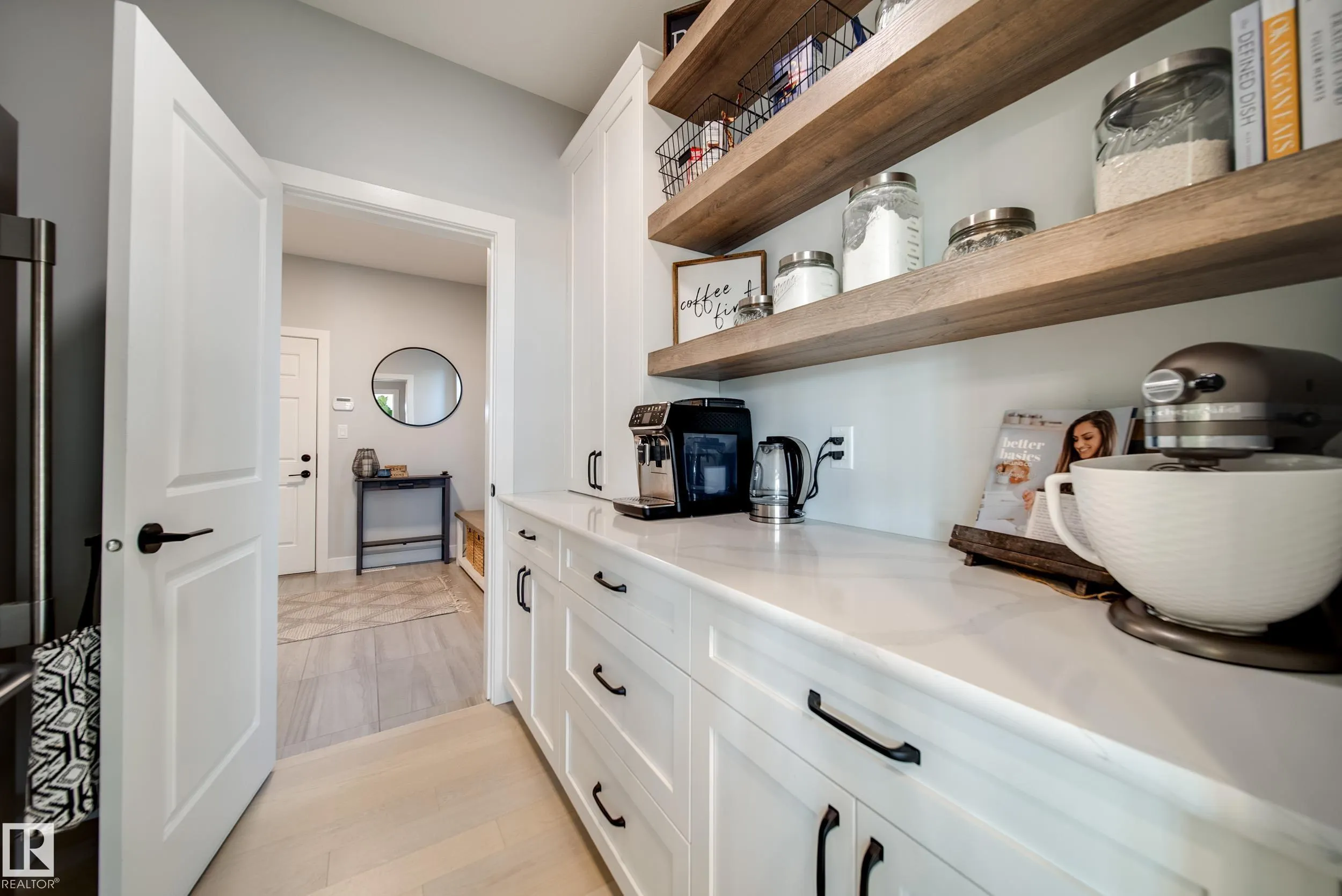 6843 KNOX Loop