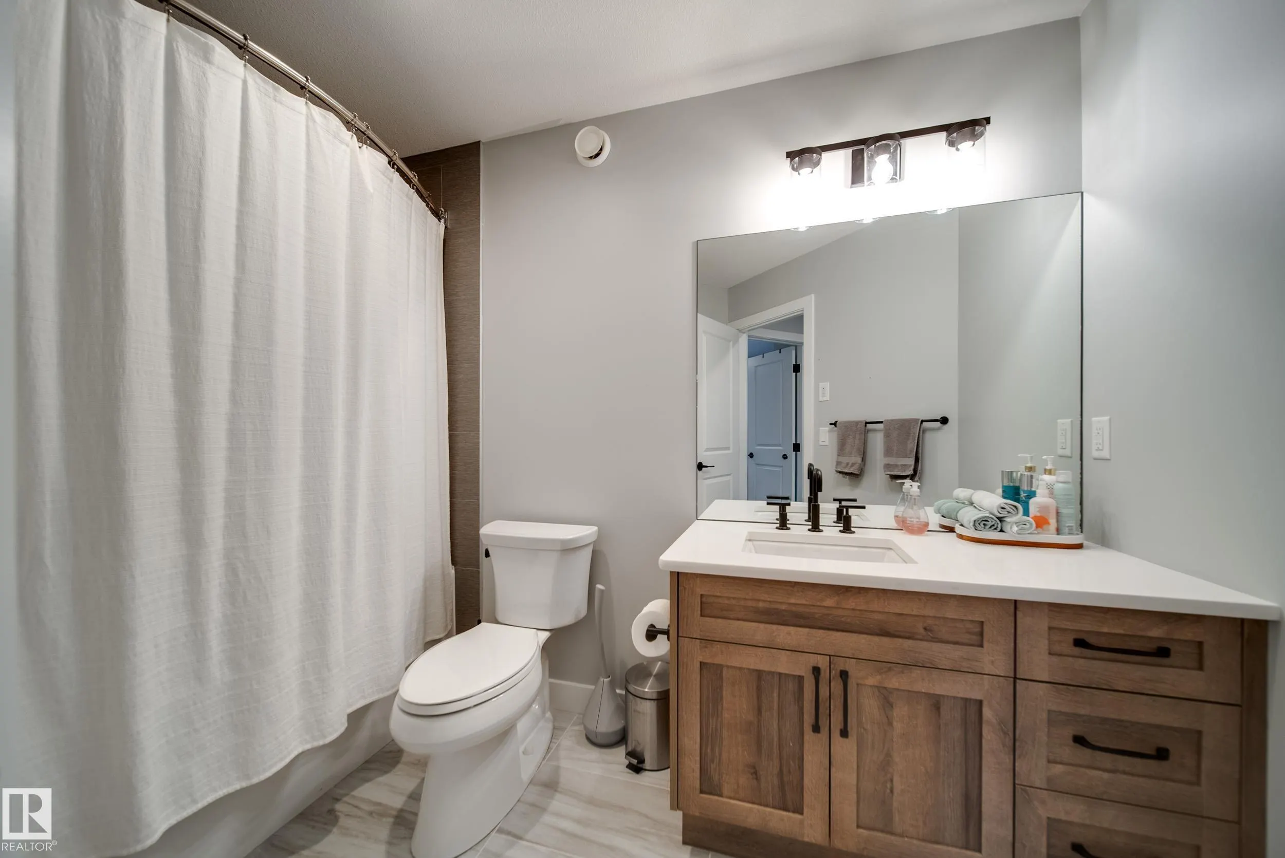 6843 KNOX Loop