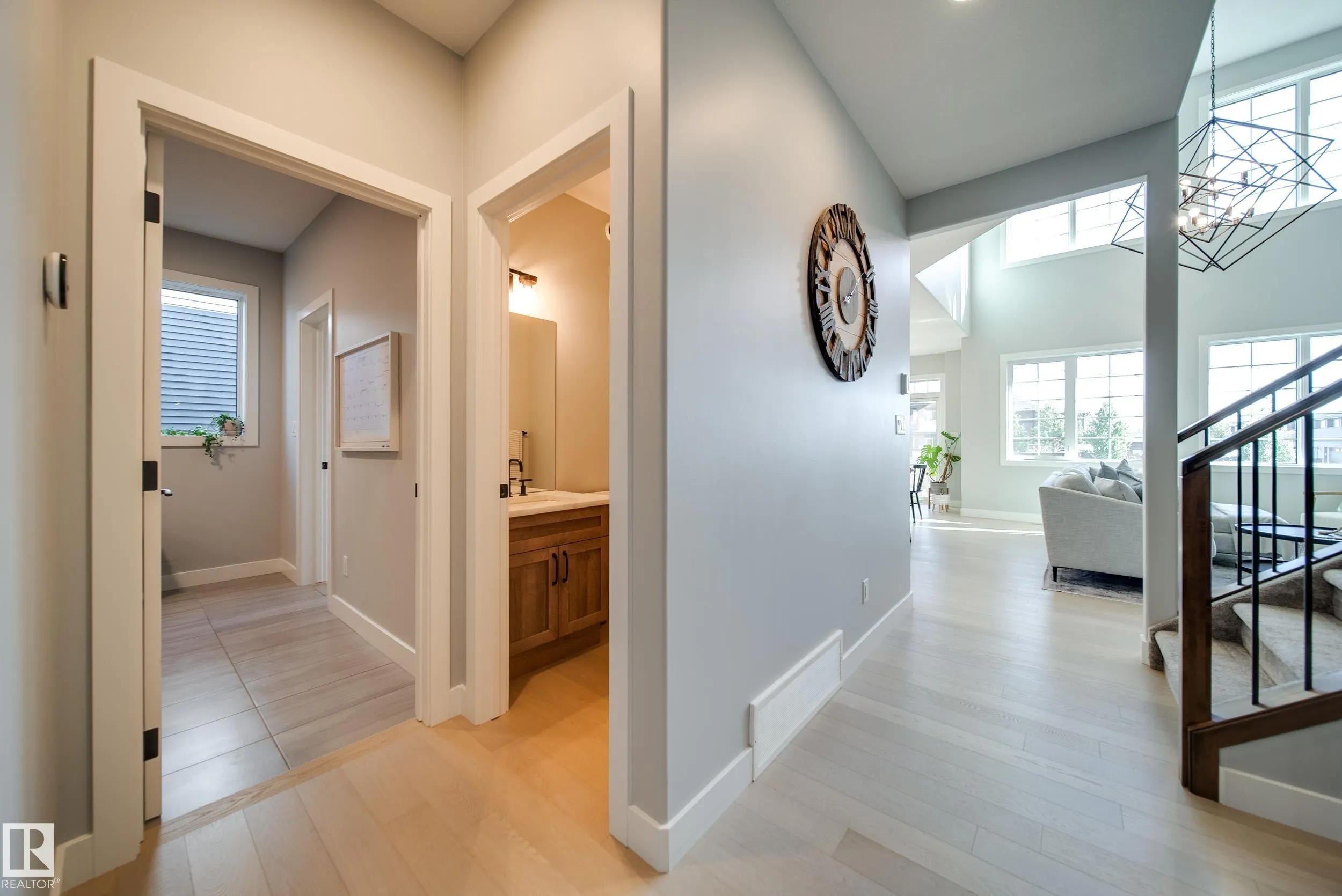 6843 KNOX Loop
