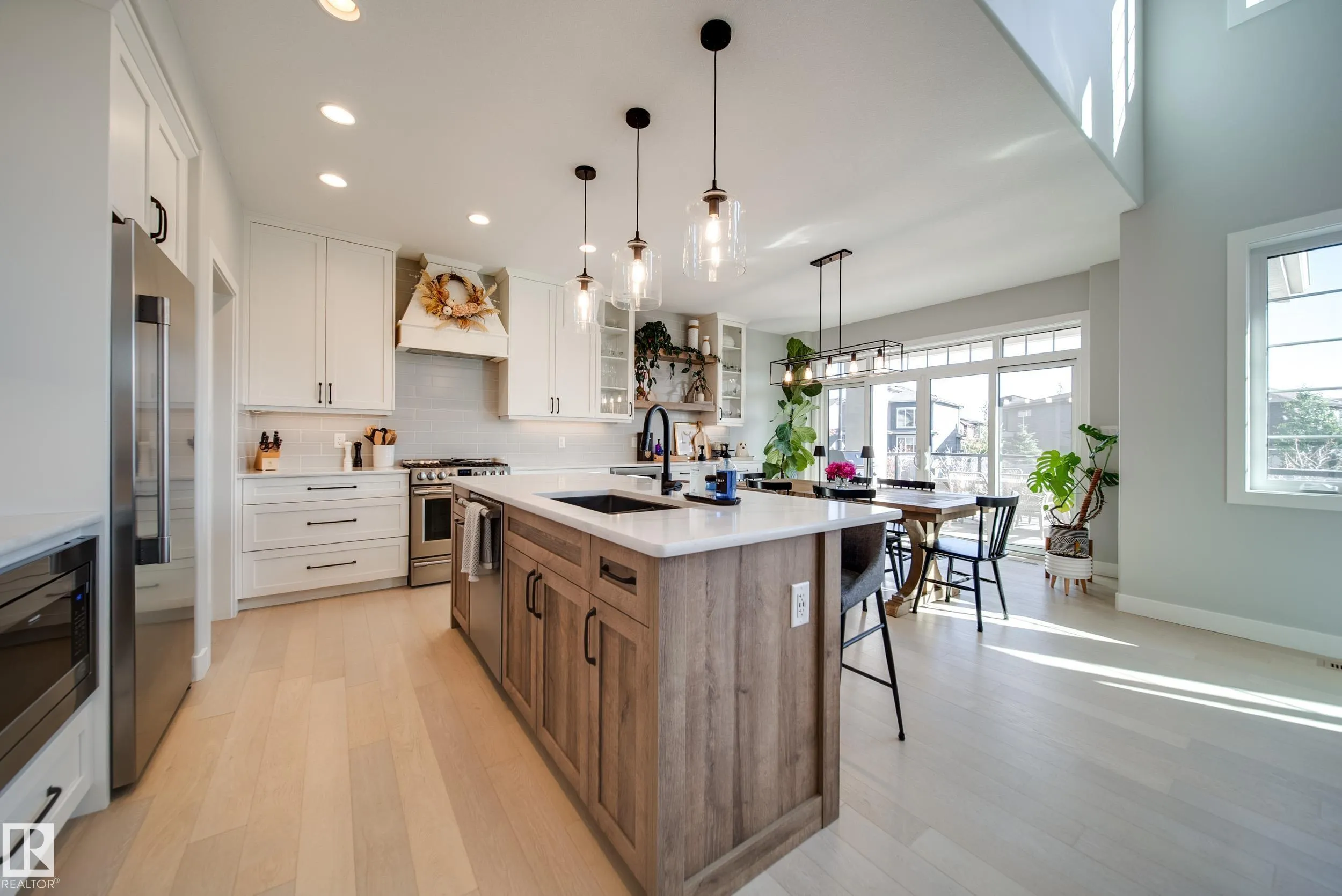 6843 KNOX Loop