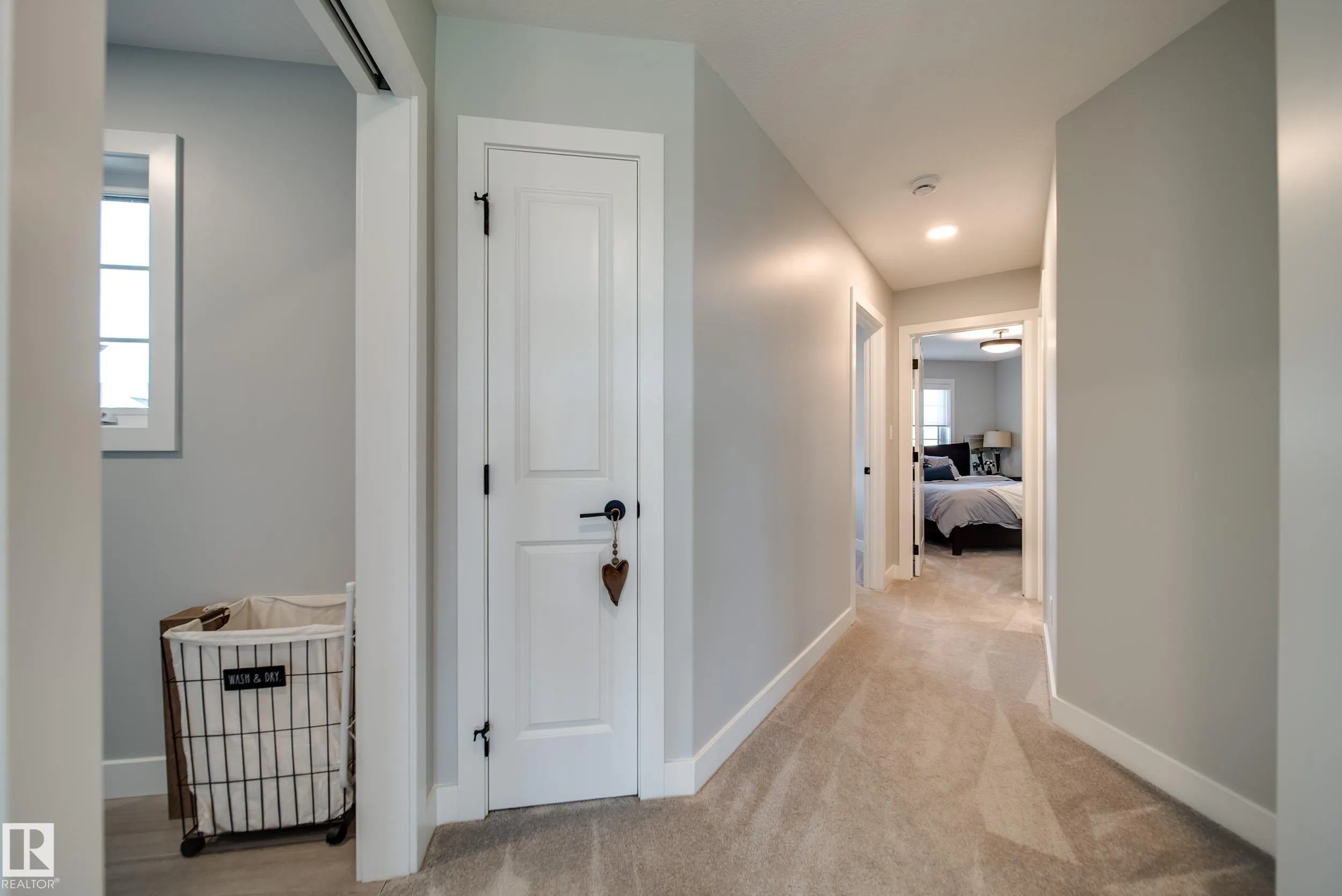 6843 KNOX Loop