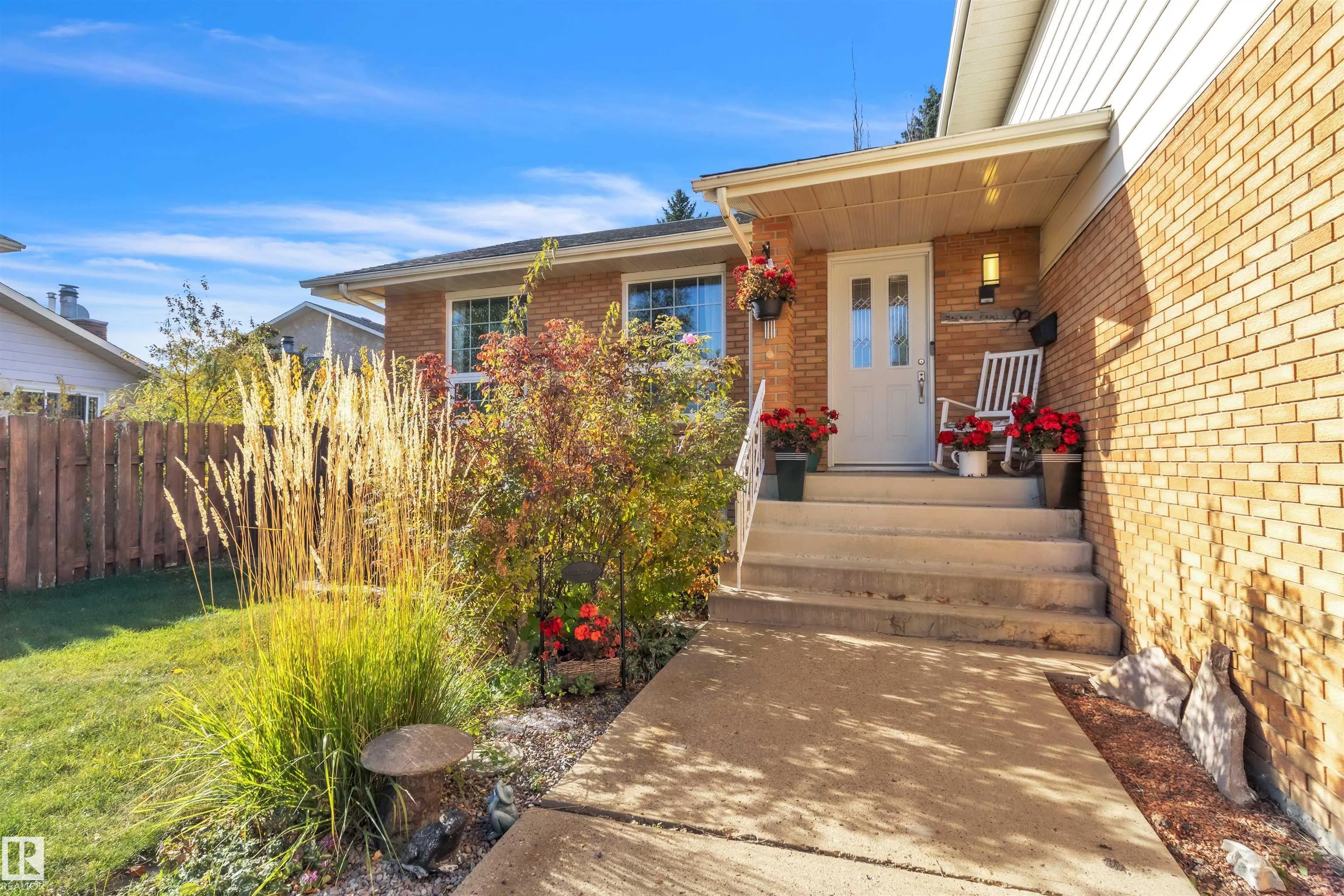 76 GARIEPY Crescent