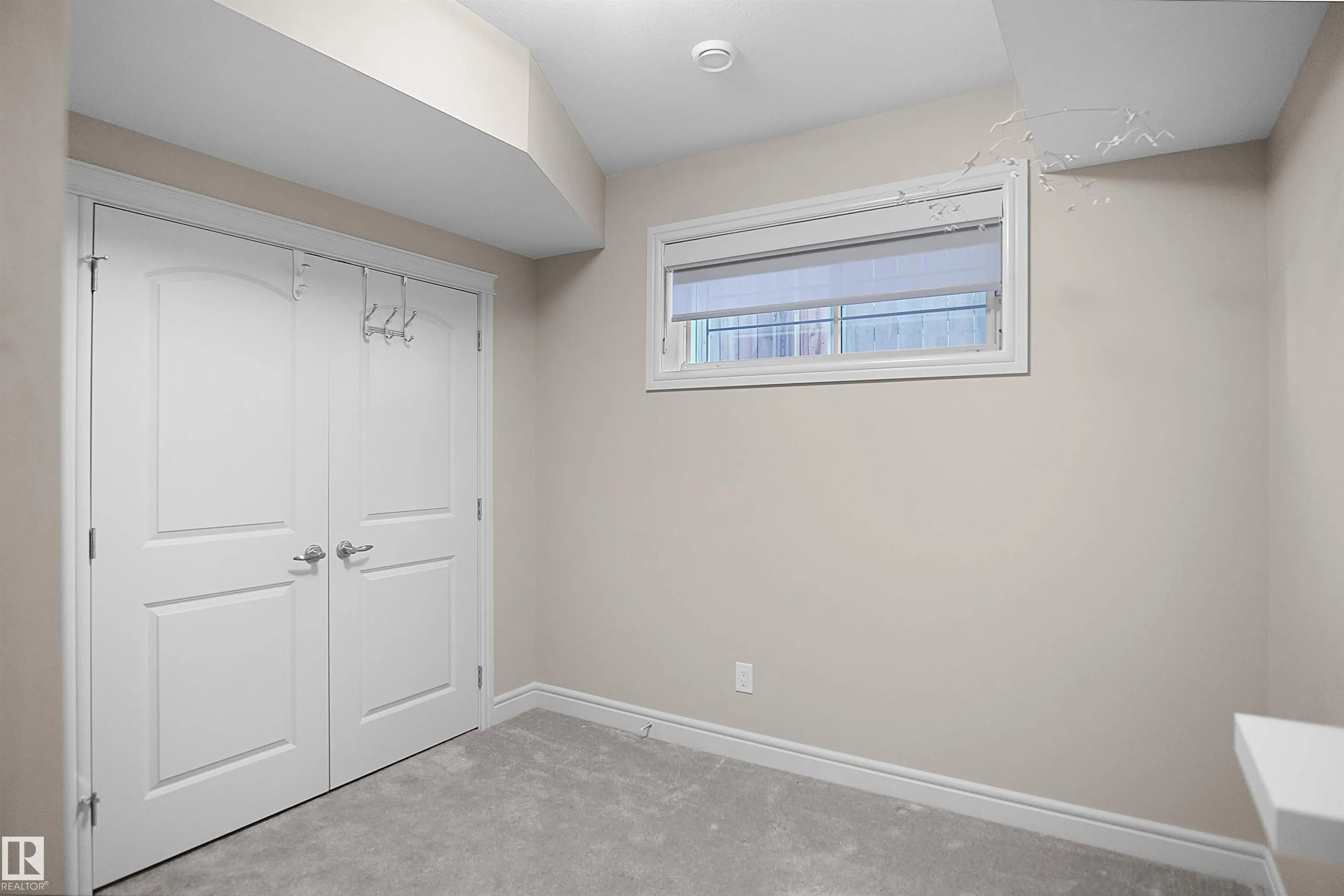 5614 ALLBRIGHT Bay