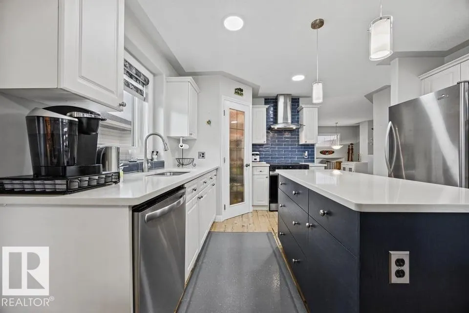 16103 67 Street