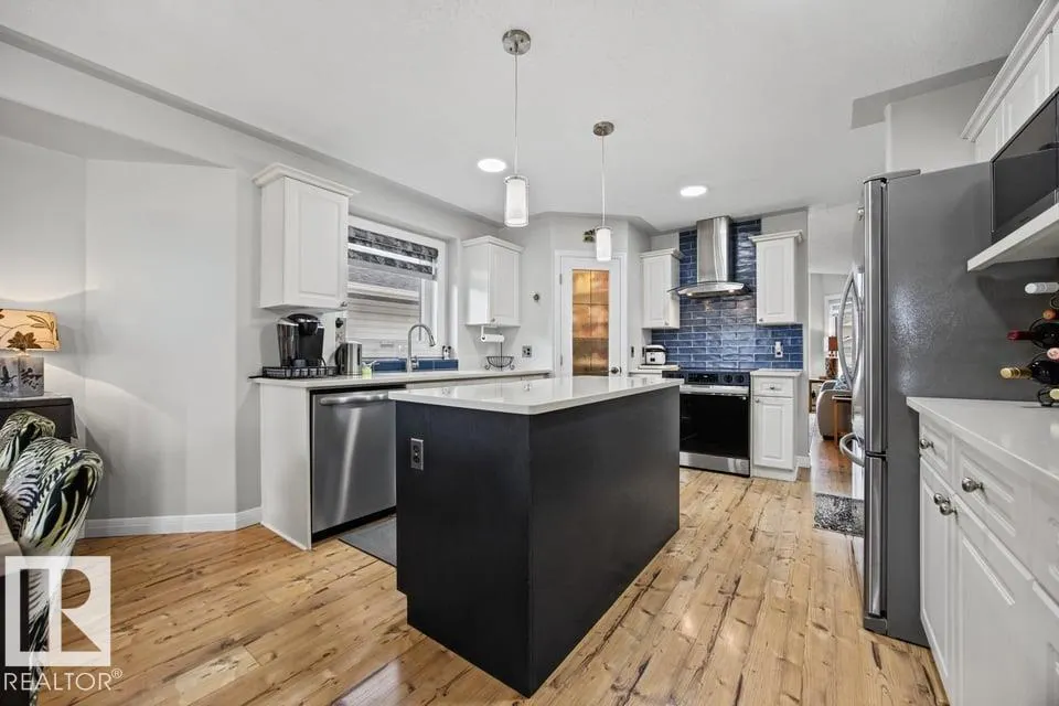 16103 67 Street