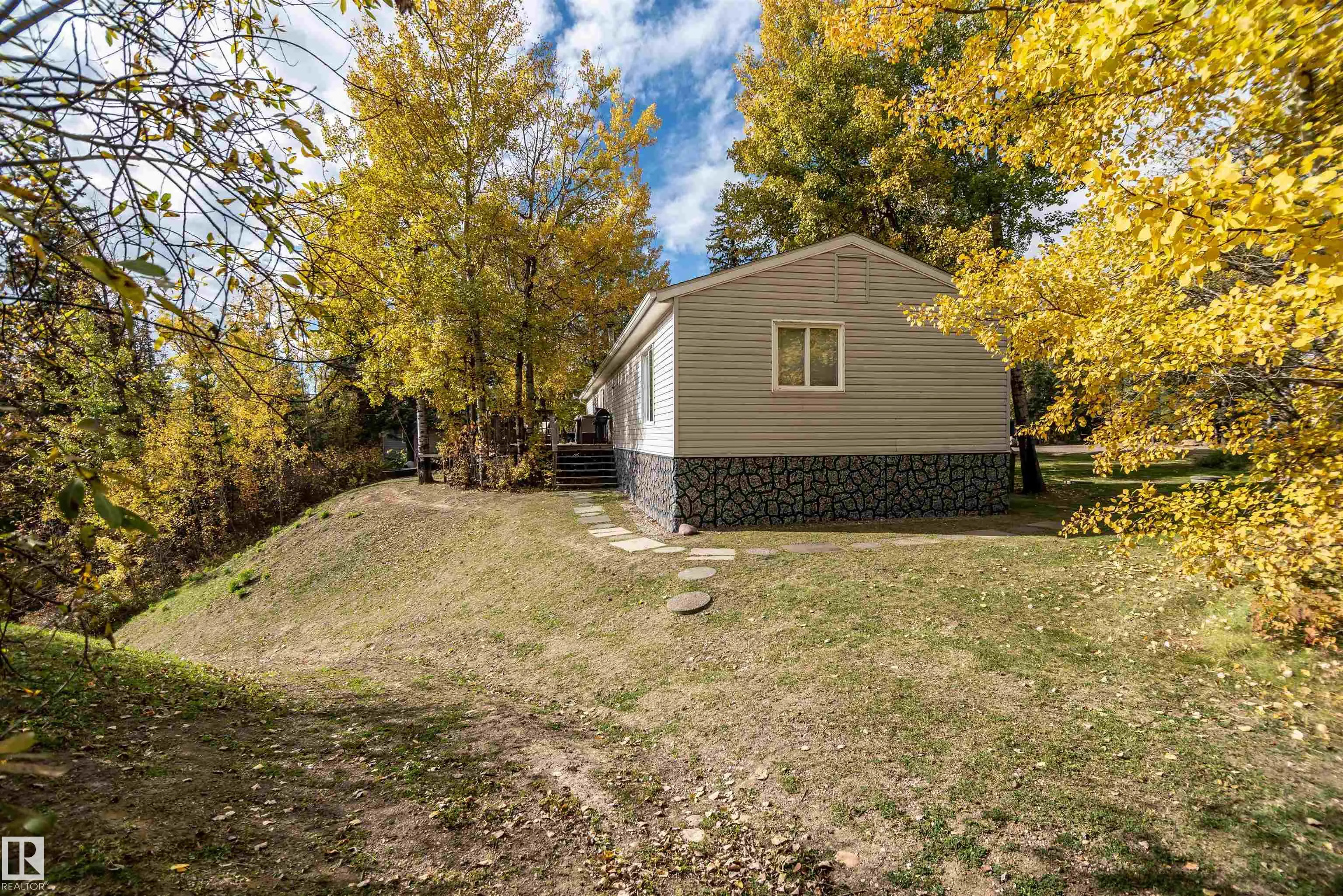 2331 TWP ROAD 552