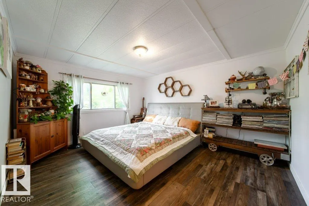 52059 RGE ROAD 220