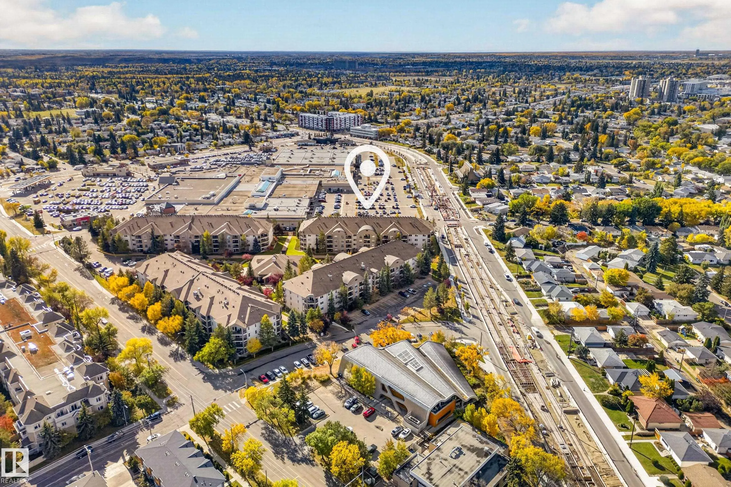 8922 156 Street