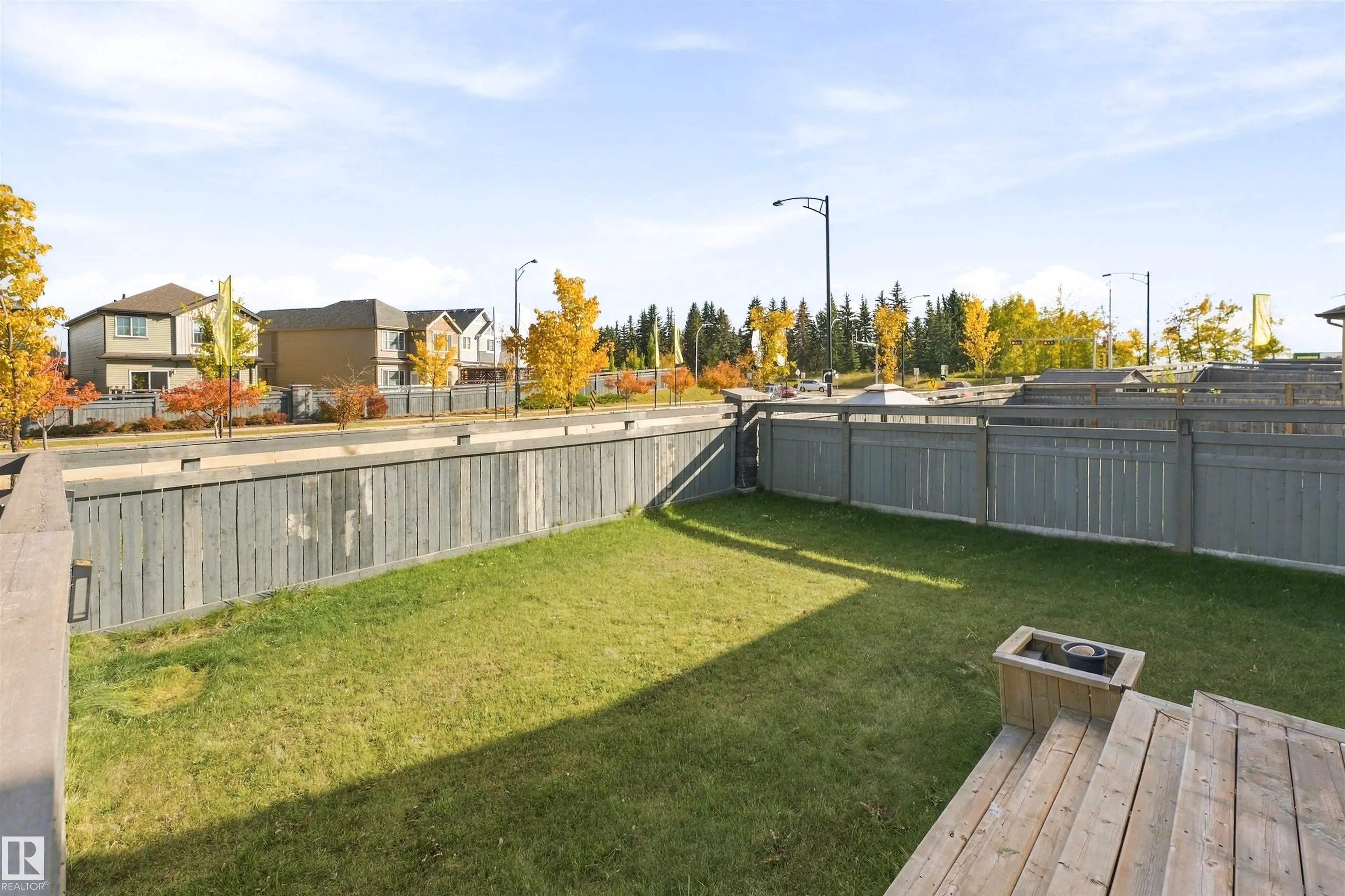2819 DUKE Crescent