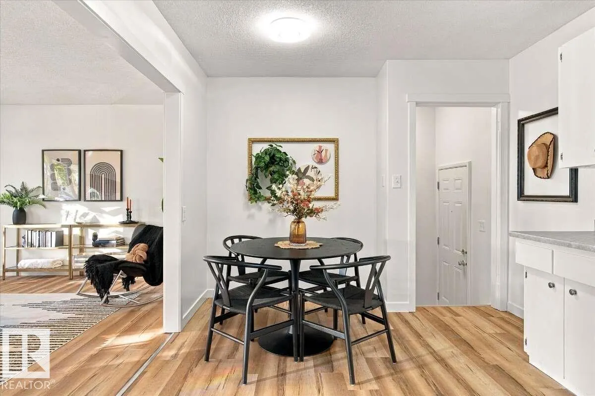 75 MOHAWK Crescent