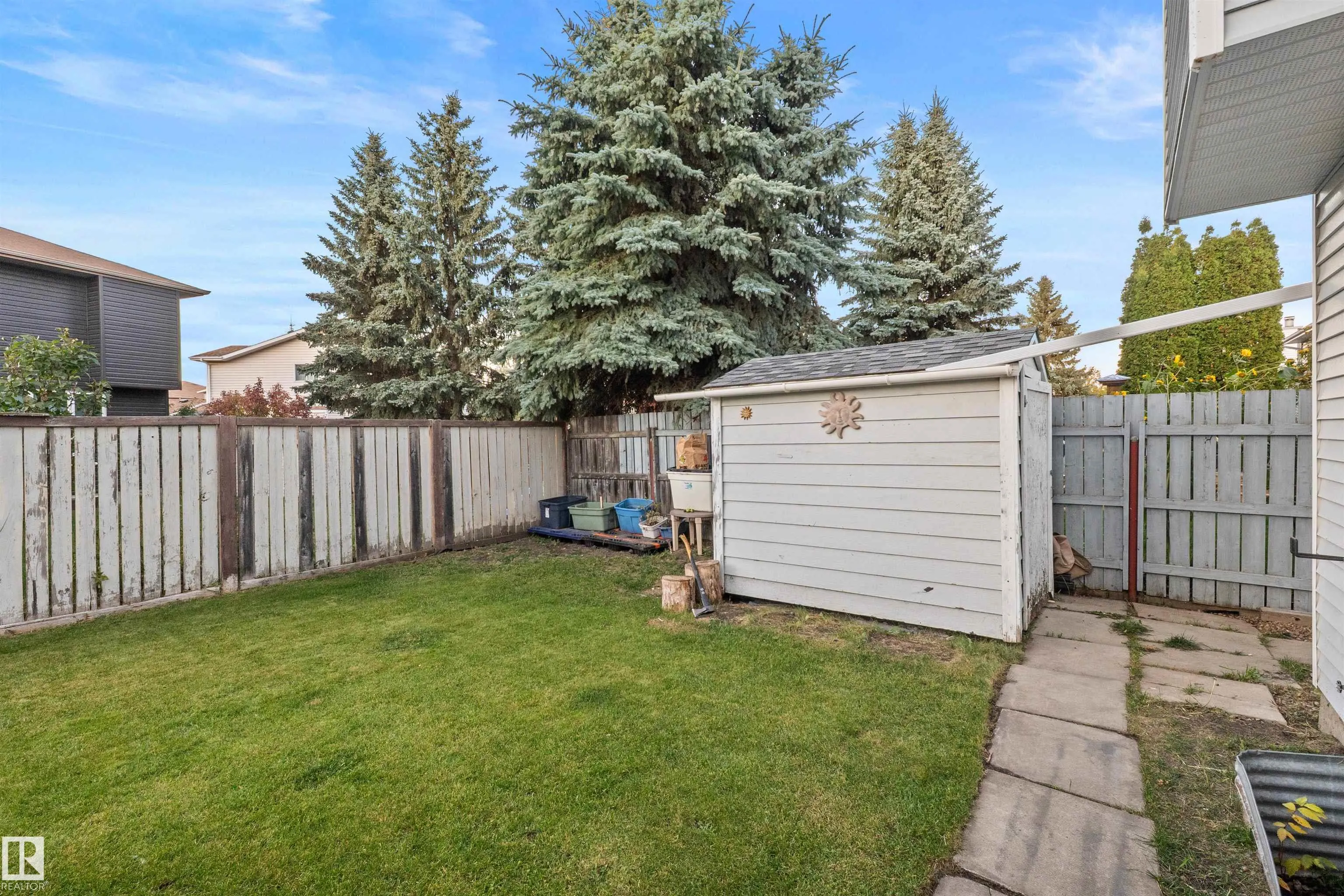 17 DONLEVY Place
