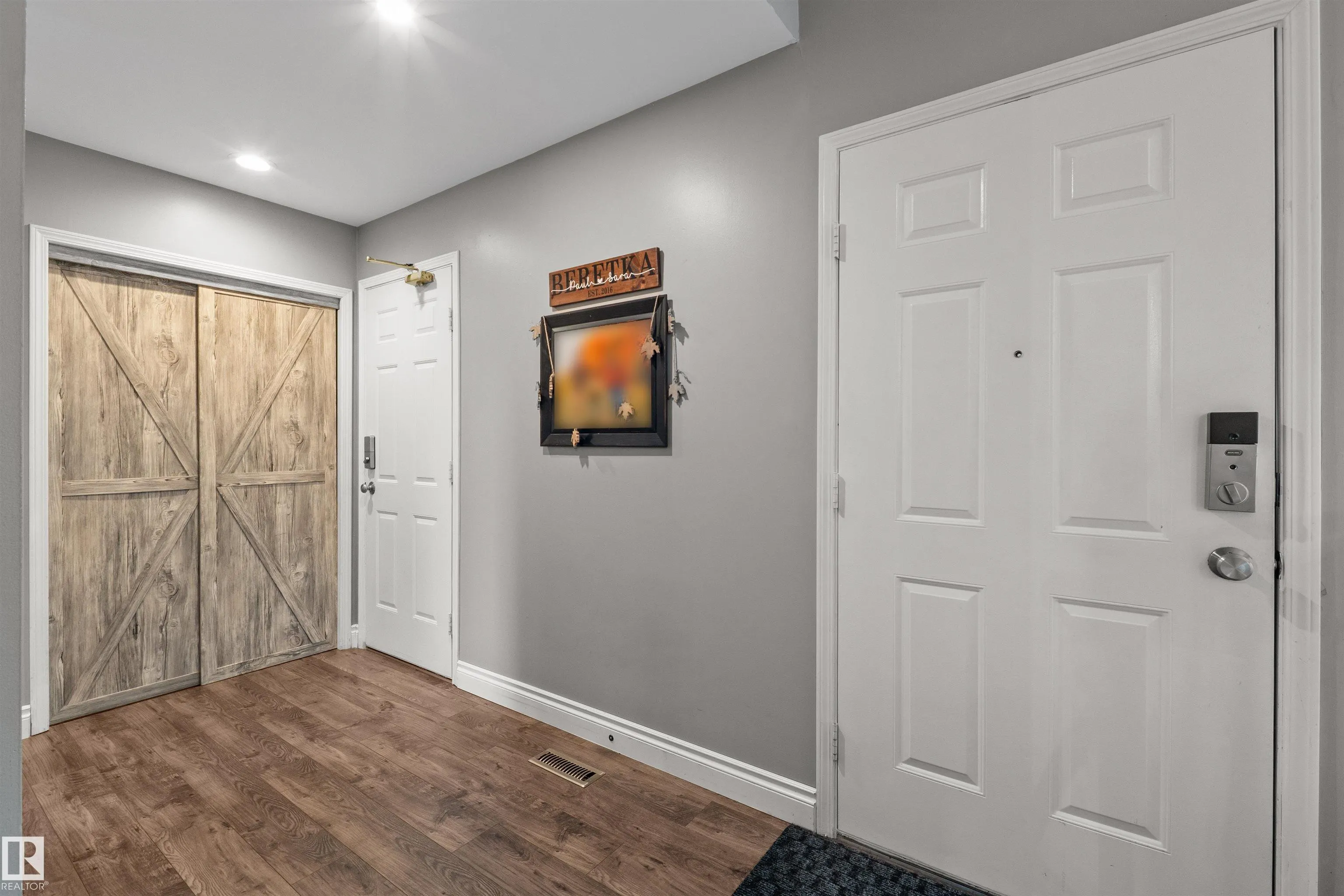 17 DONLEVY Place