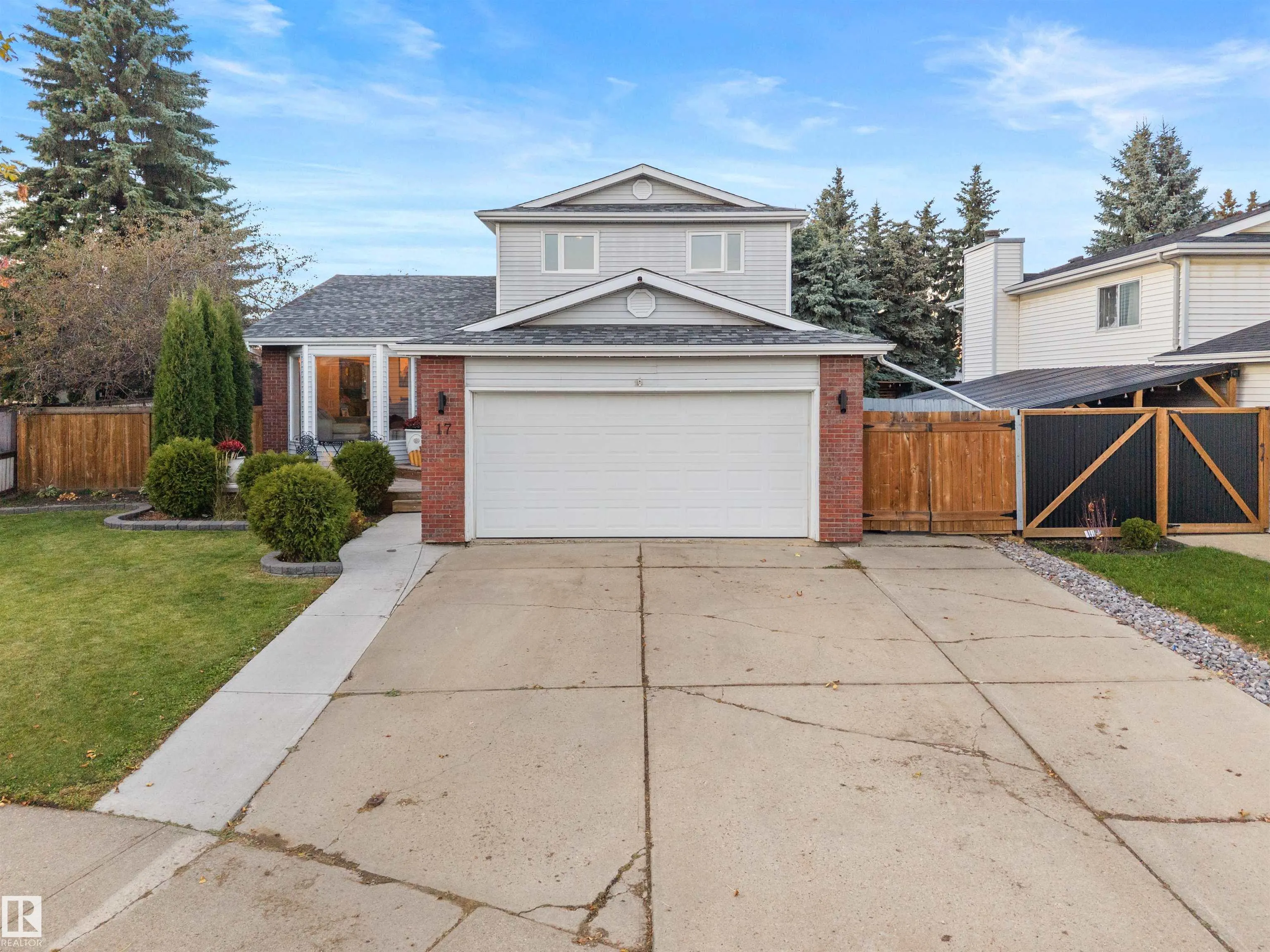 17 DONLEVY Place