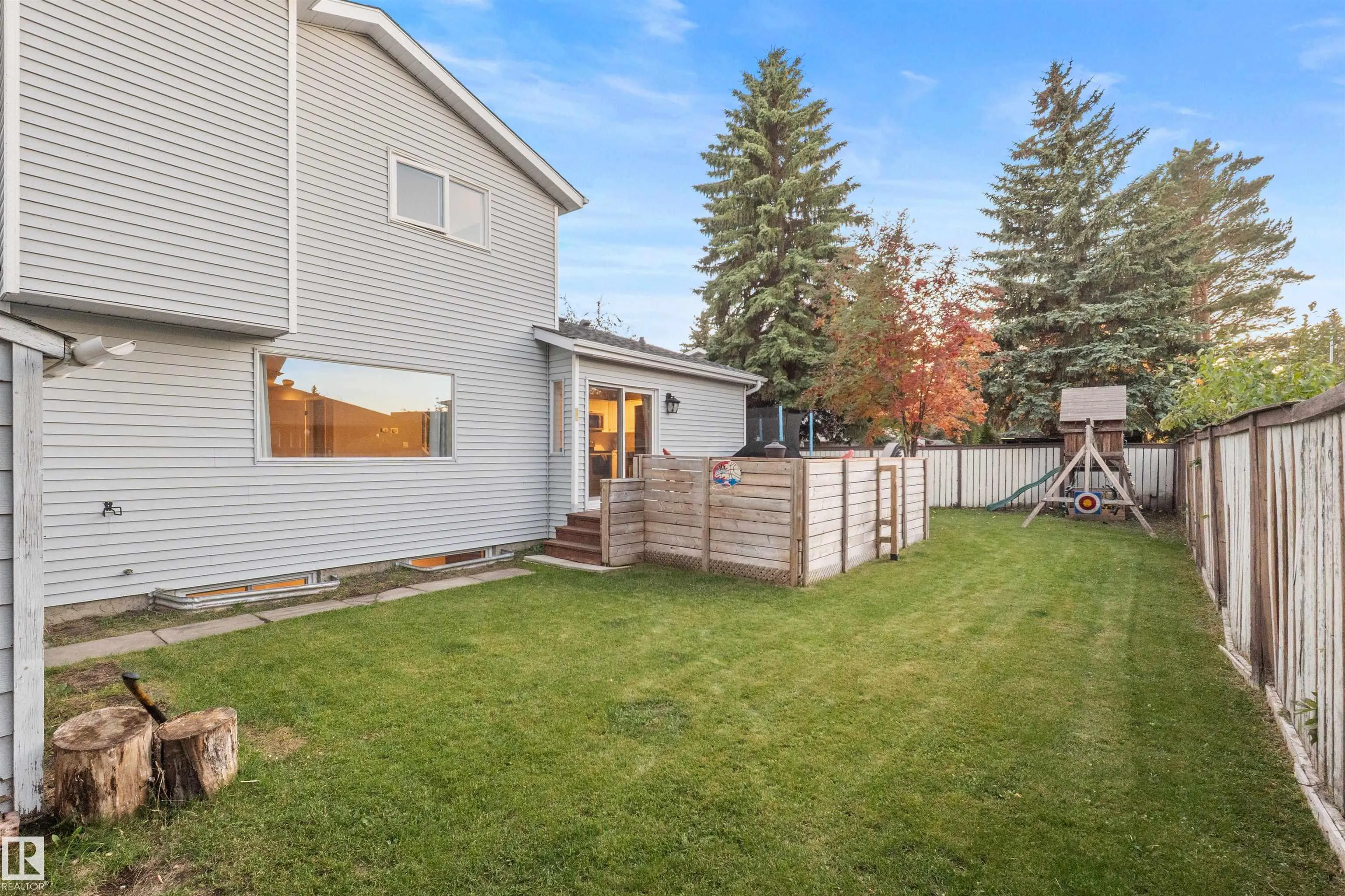 17 DONLEVY Place