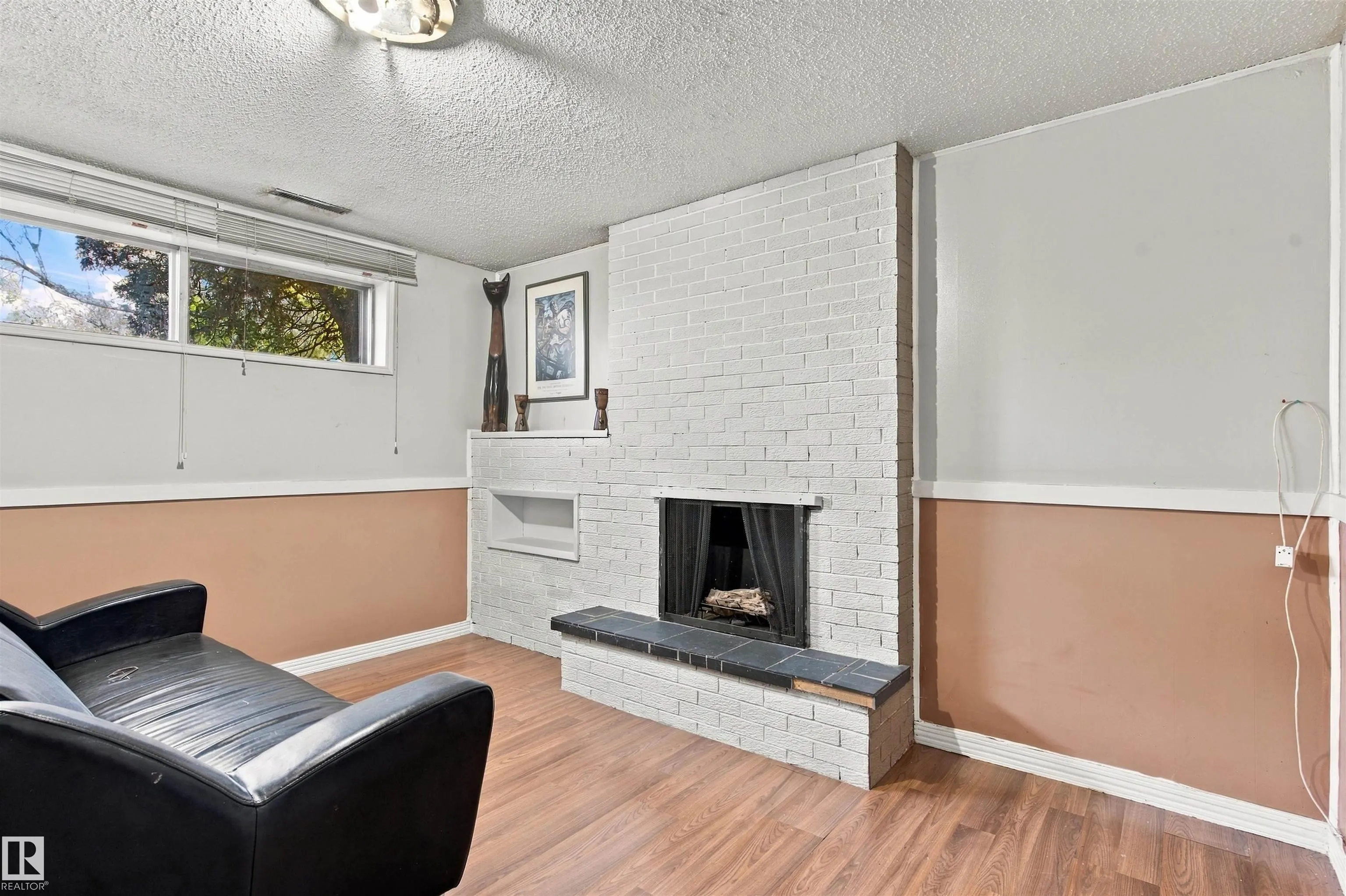 12303 115 Avenue