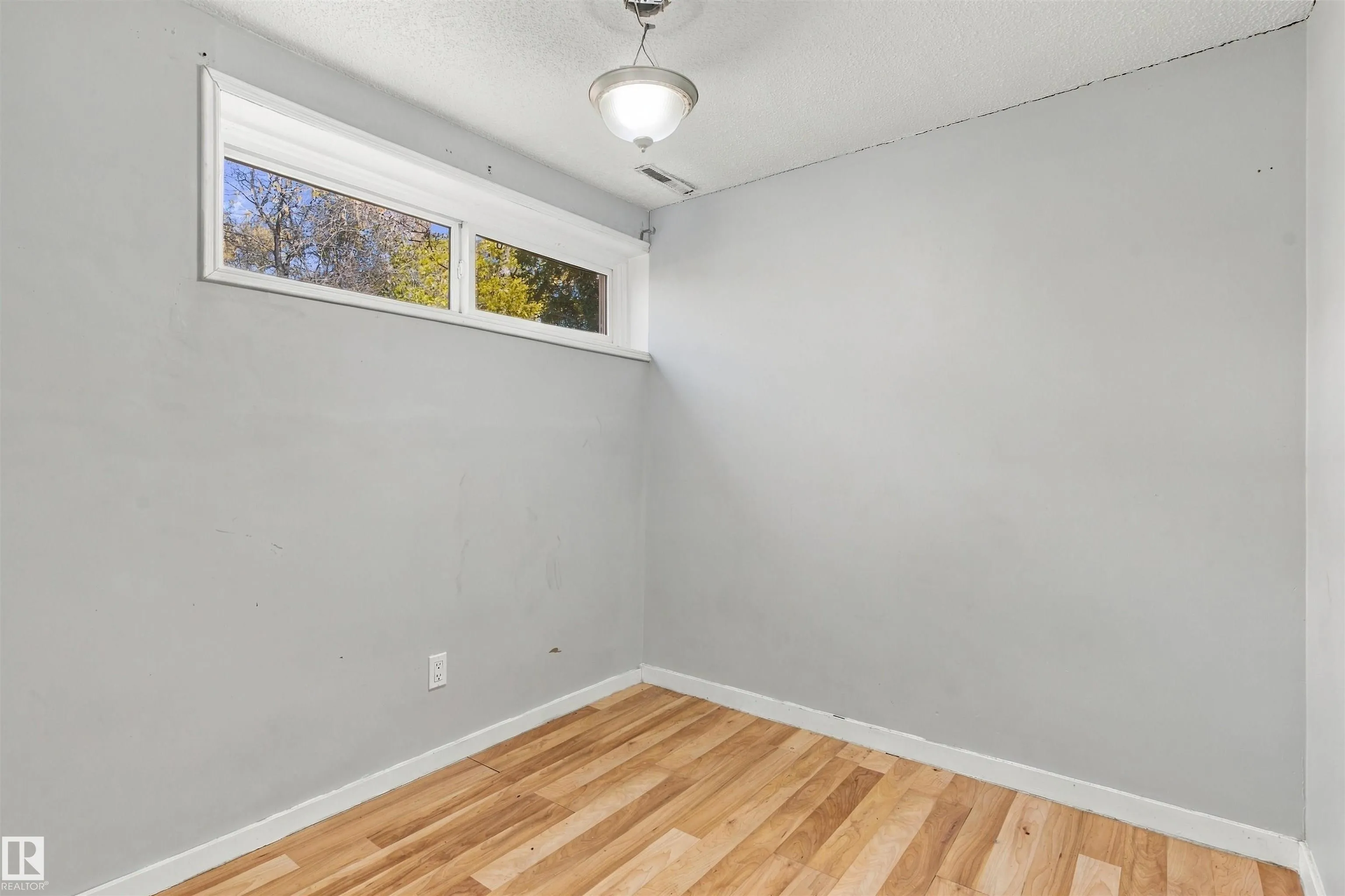 12303 115 Avenue