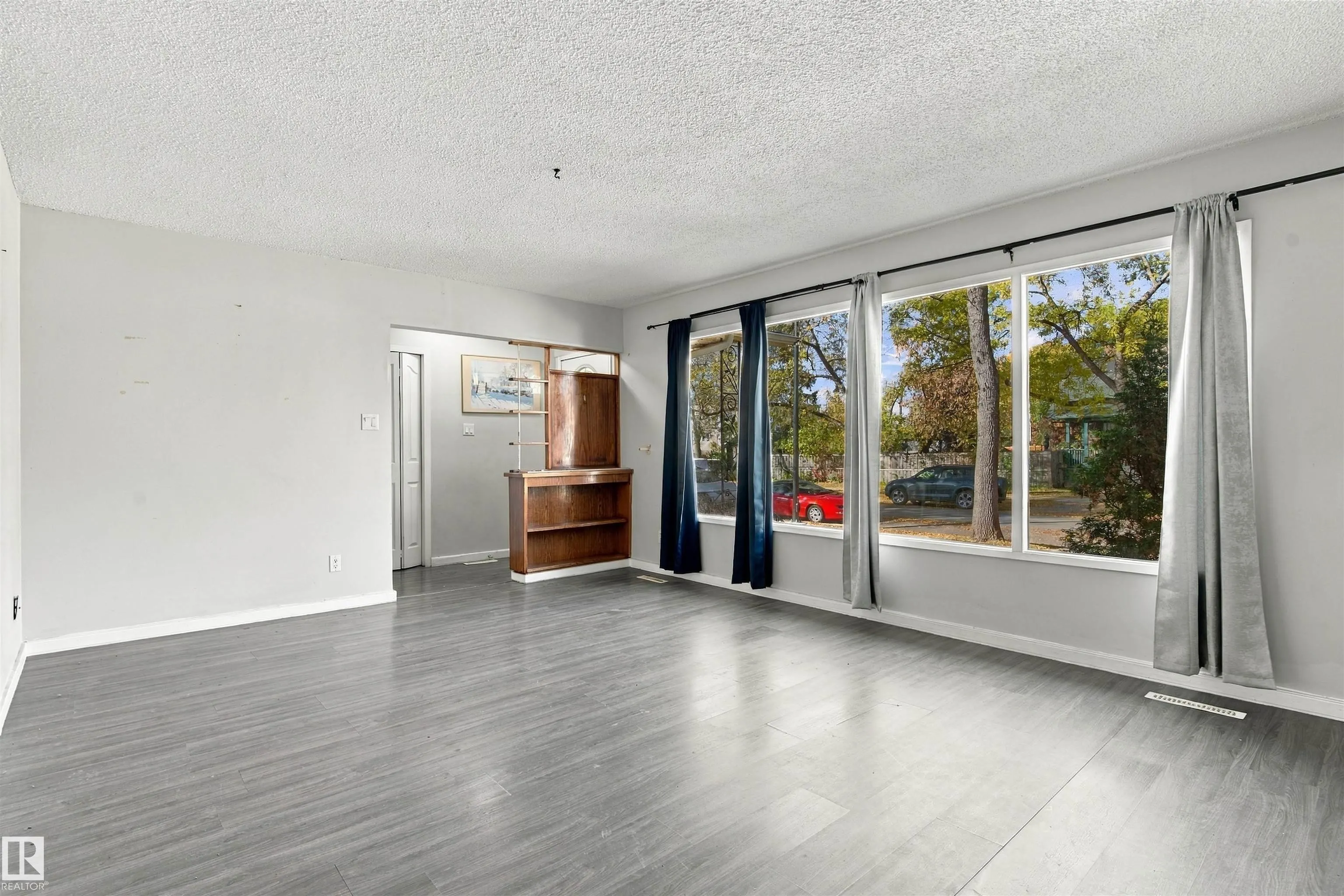 12303 115 Avenue