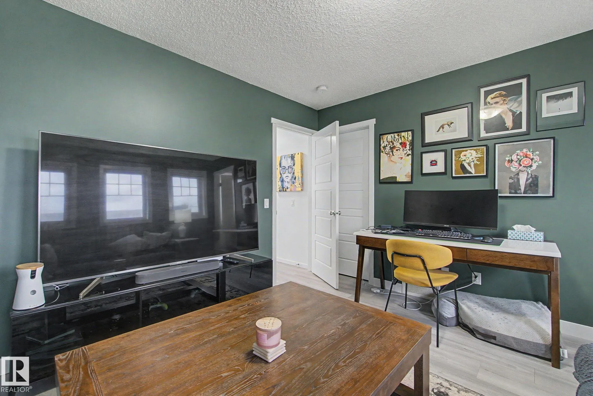385 ORCHARDS Boulevard