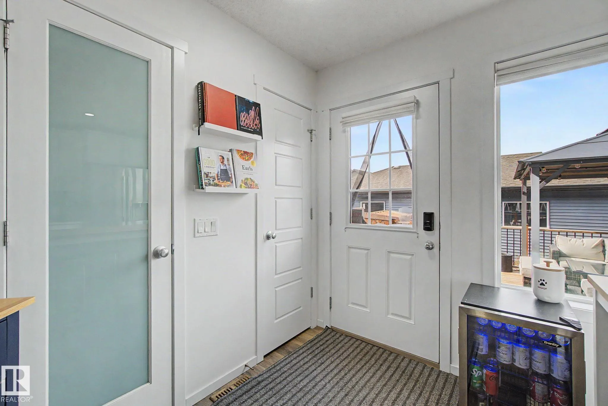 385 ORCHARDS Boulevard