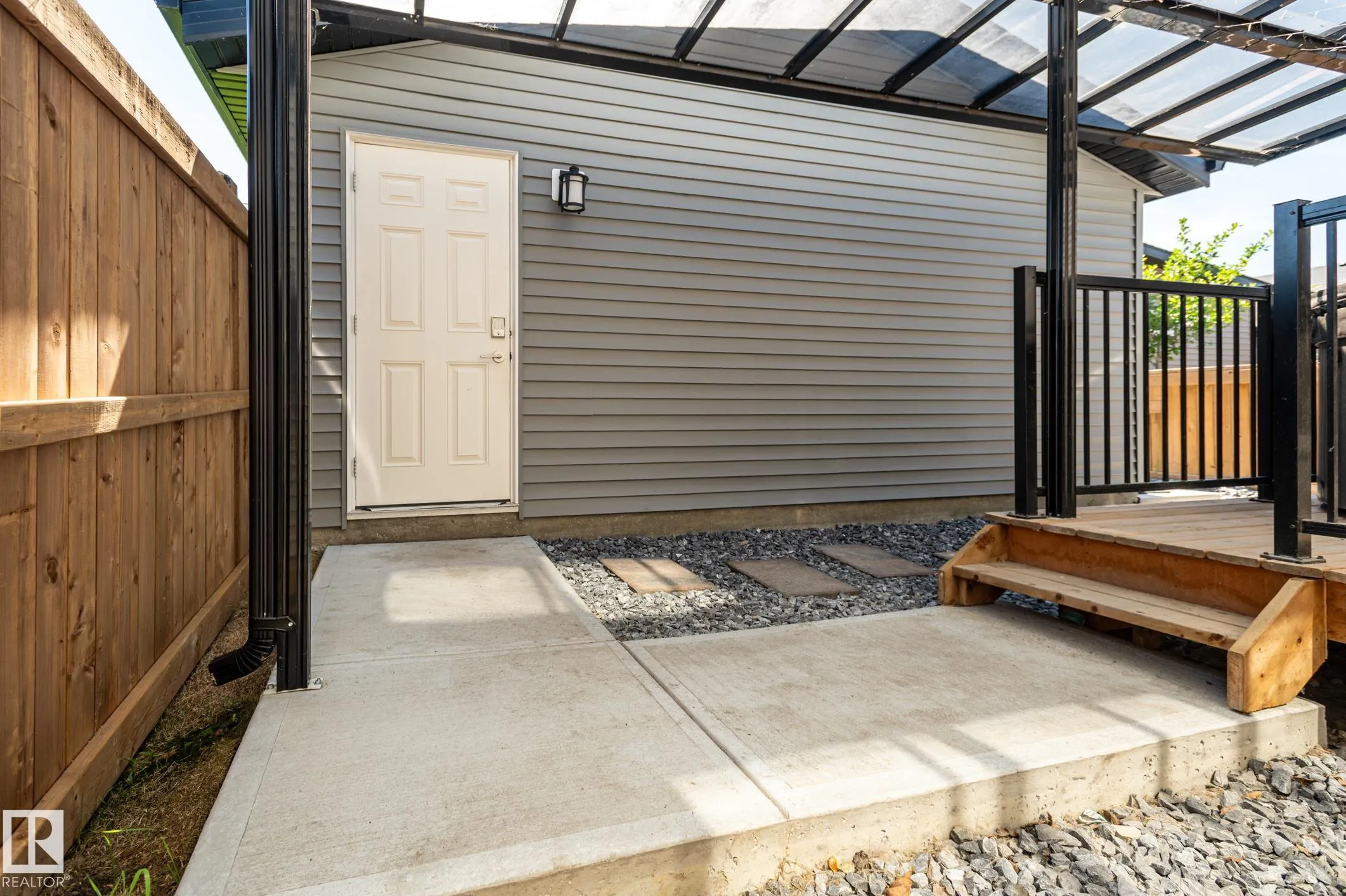 2015 DESROCHERS Drive