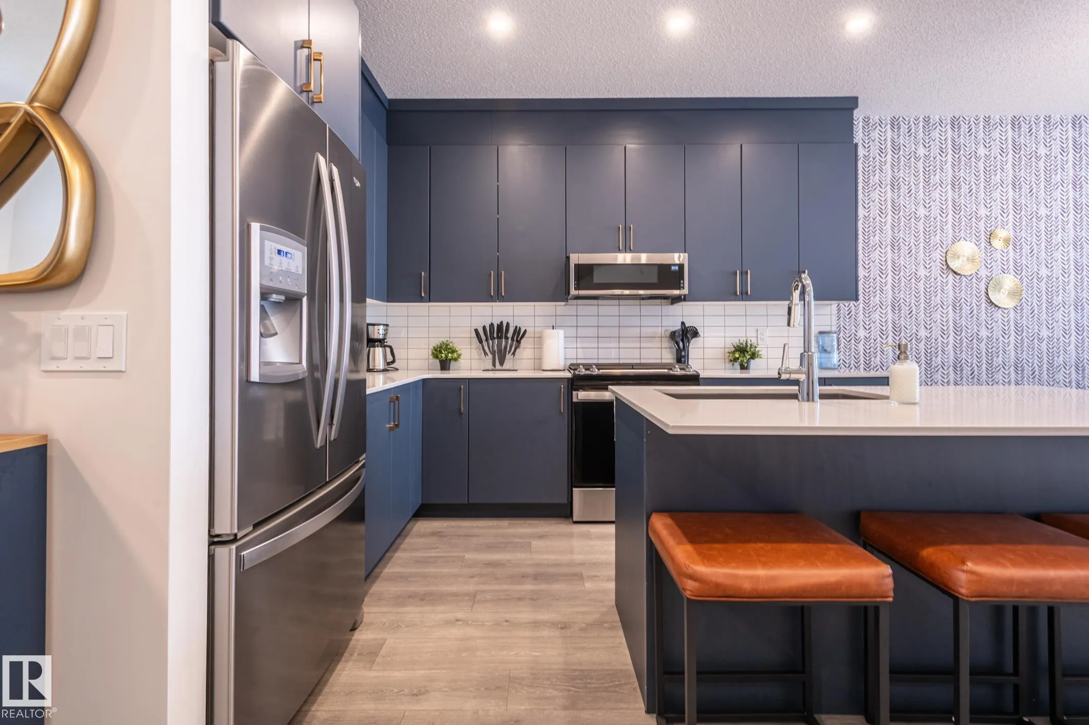 2015 DESROCHERS Drive