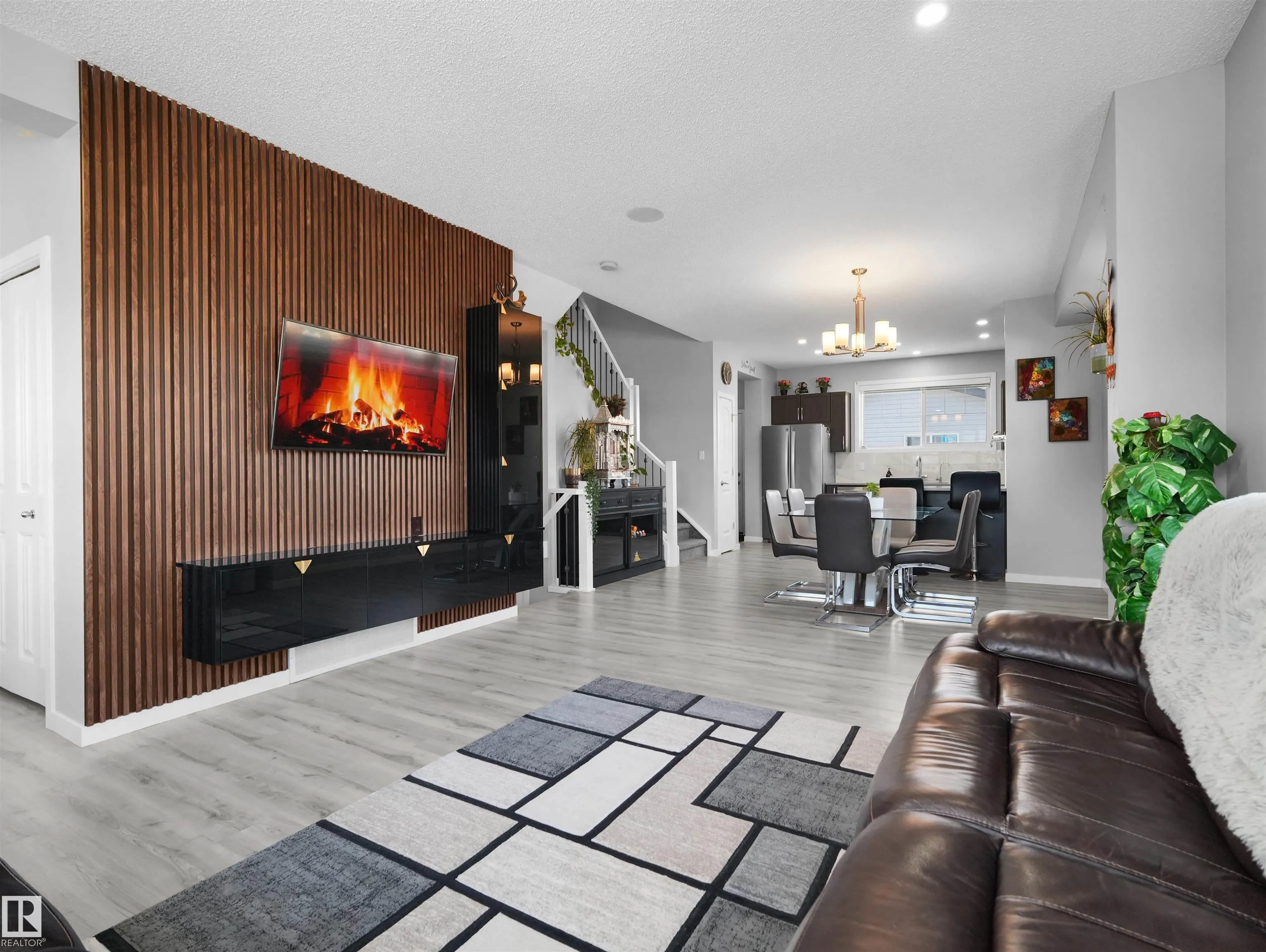 2845 ANTON Wynd