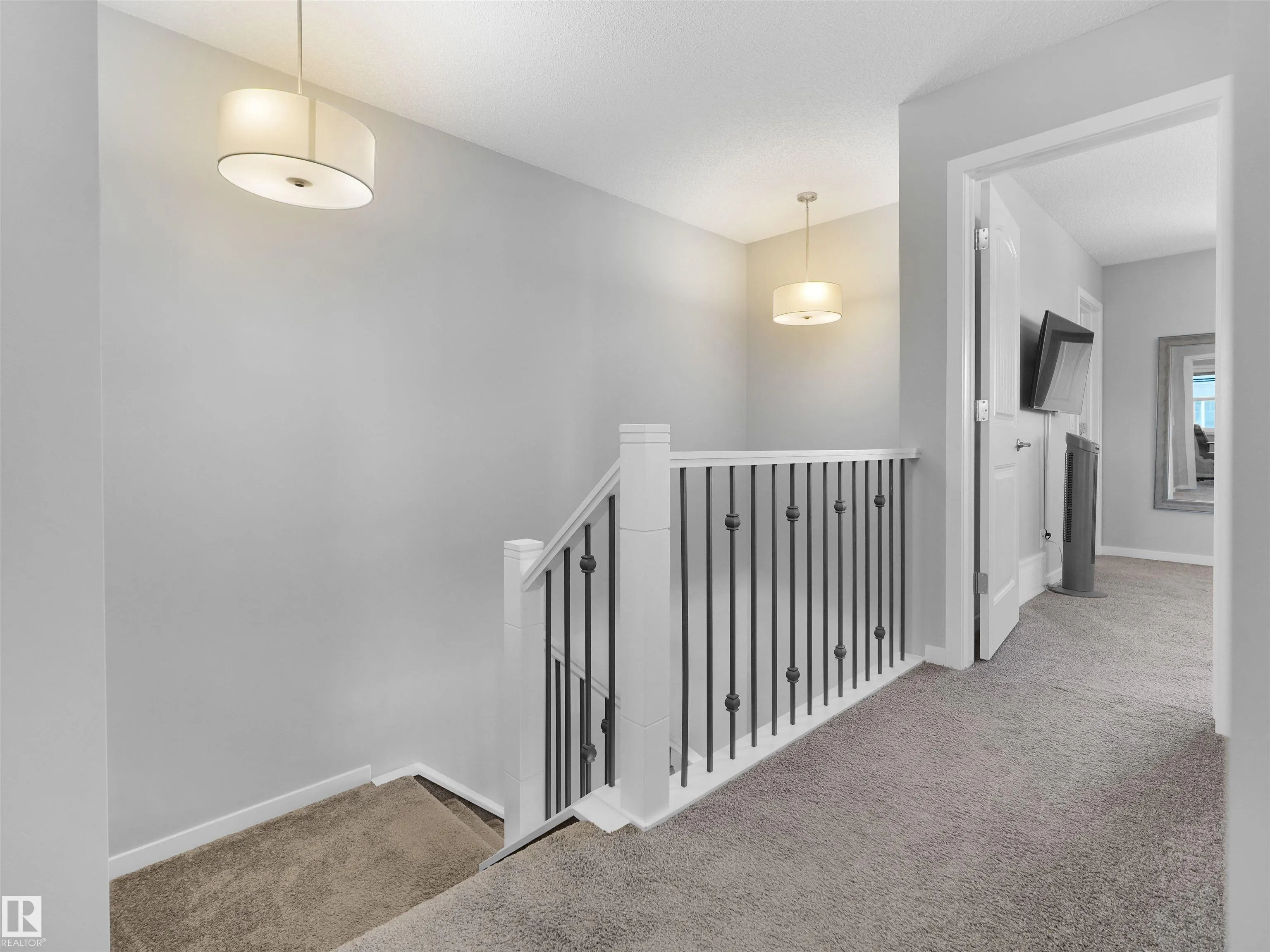 2845 ANTON Wynd