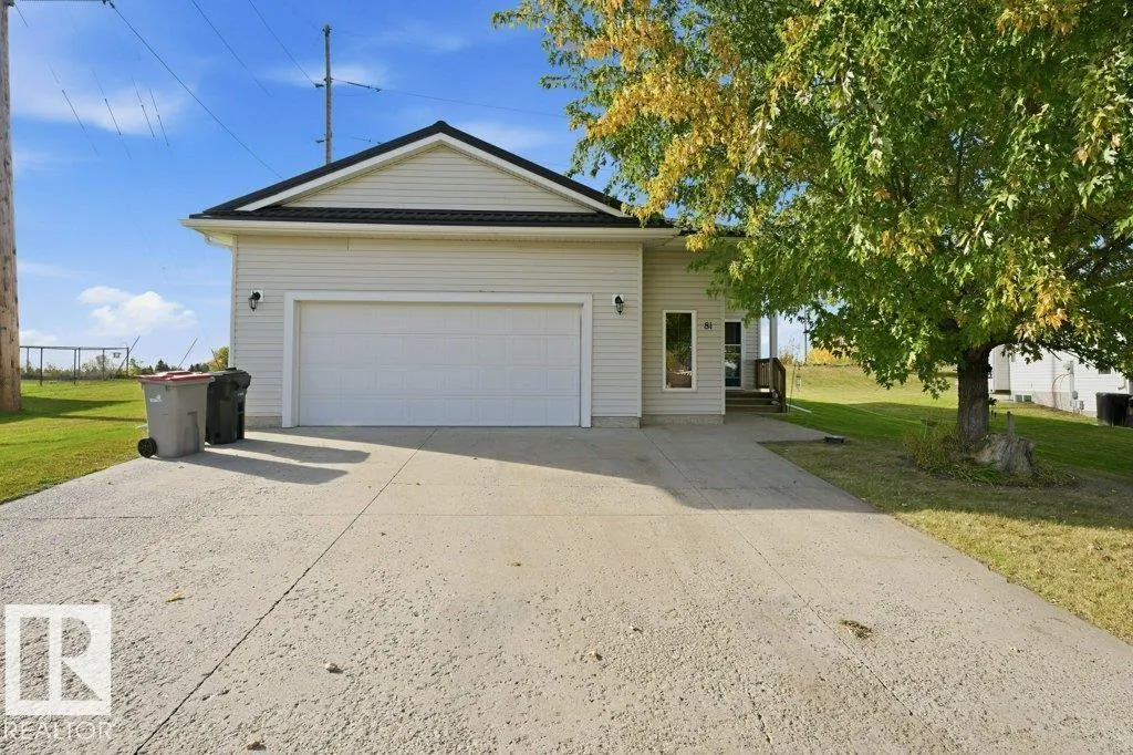 81 GRAYRIDGE Crescent
