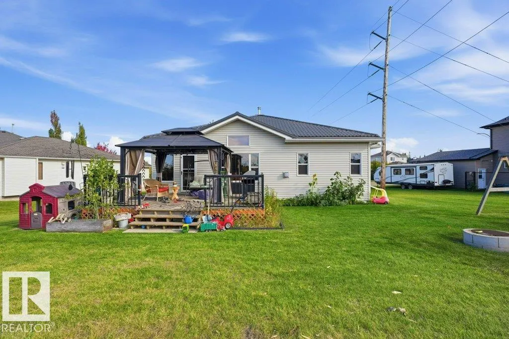 81 GRAYRIDGE Crescent
