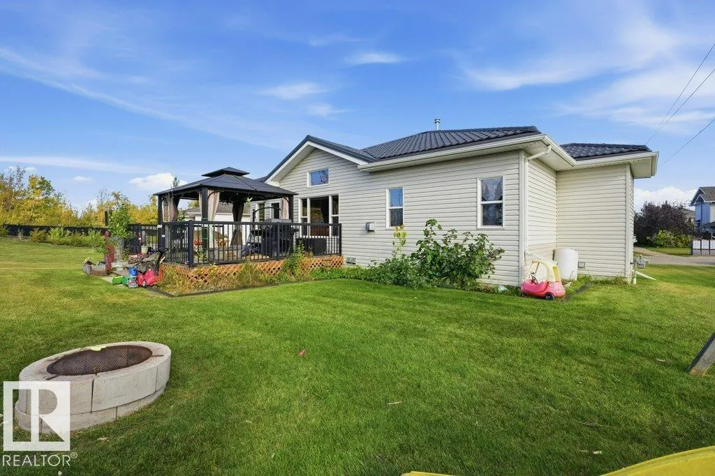 81 GRAYRIDGE Crescent