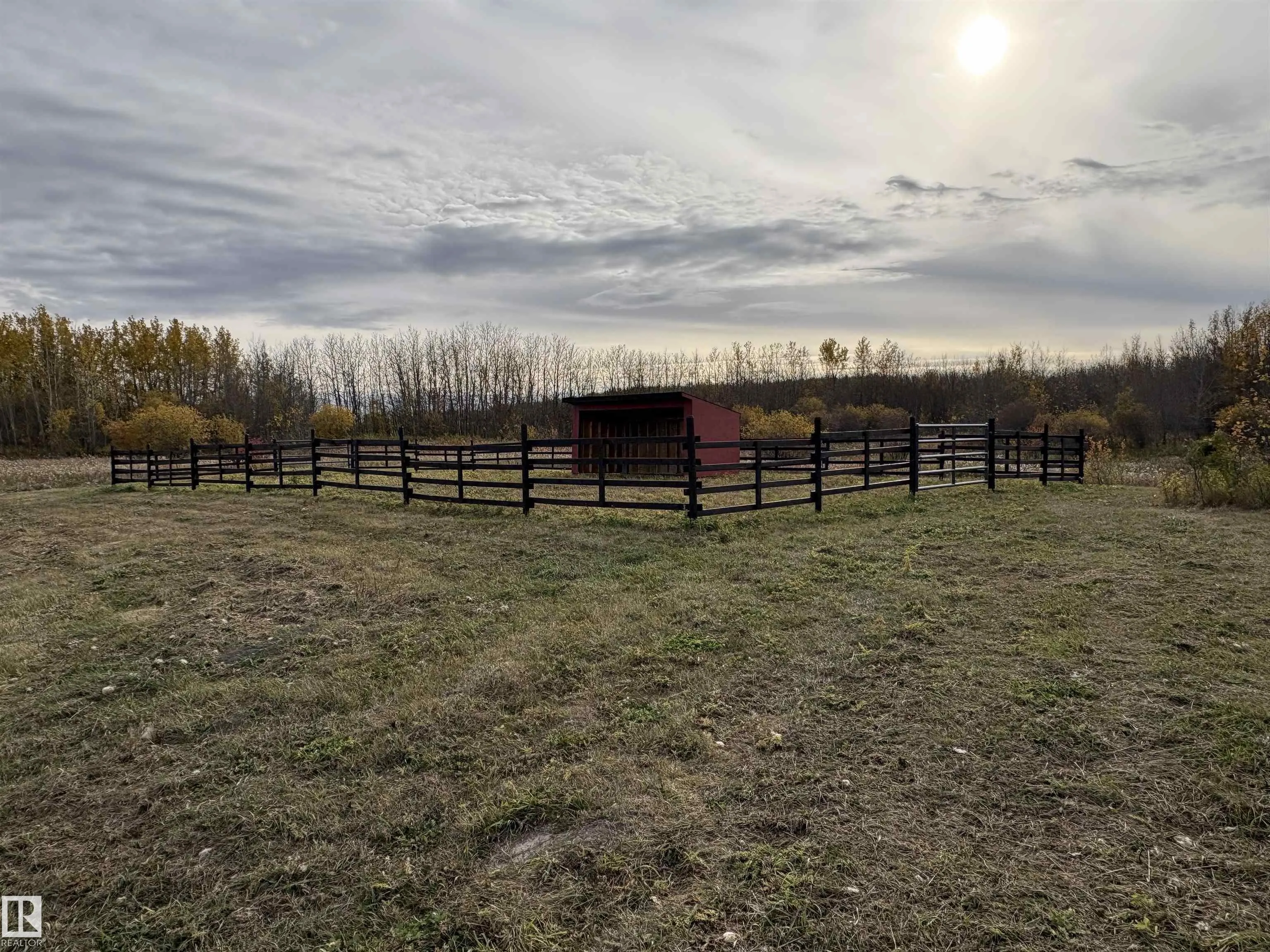 43 50106 Rge Rd 200